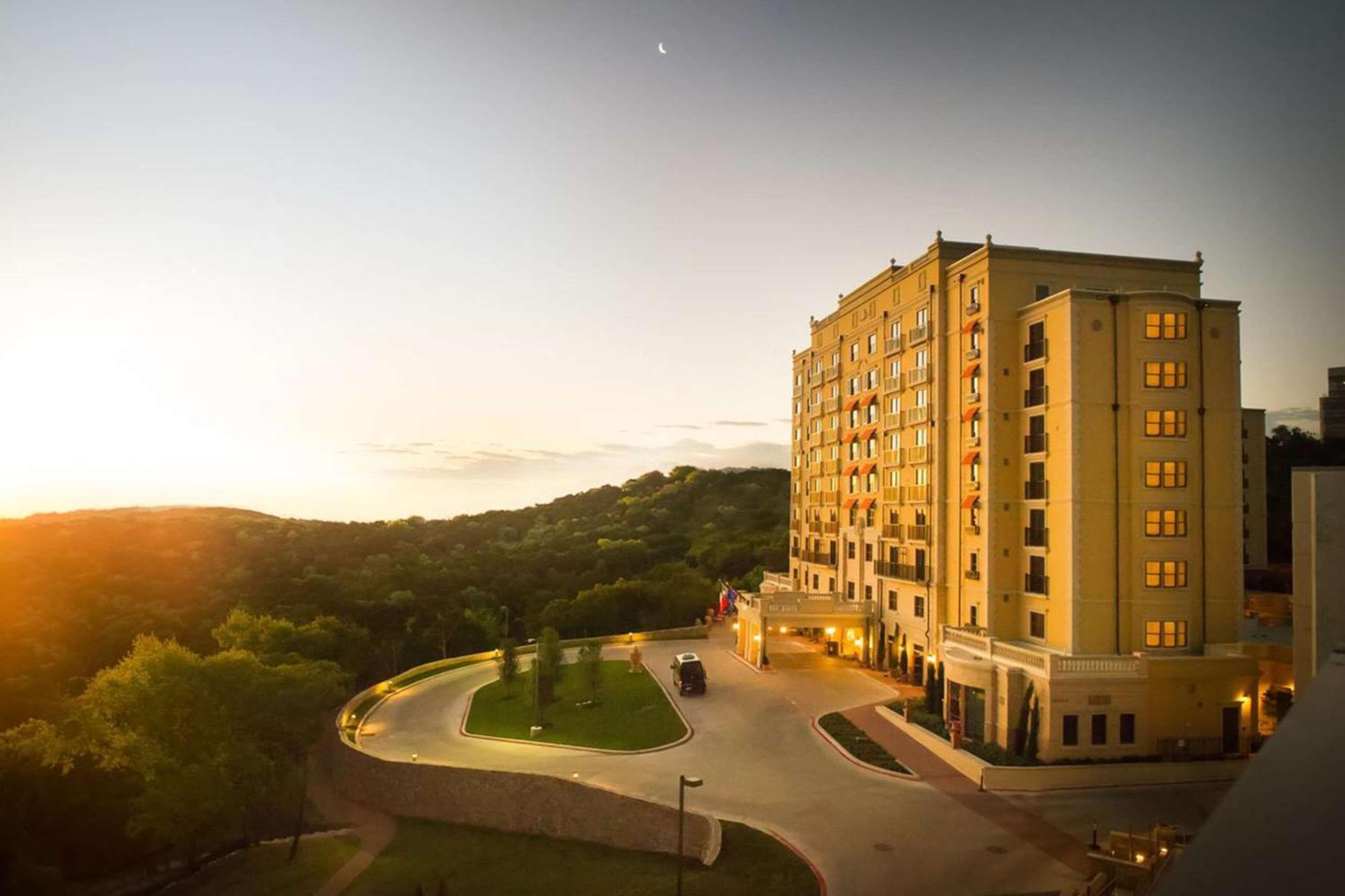 Hotel Viata in Austin