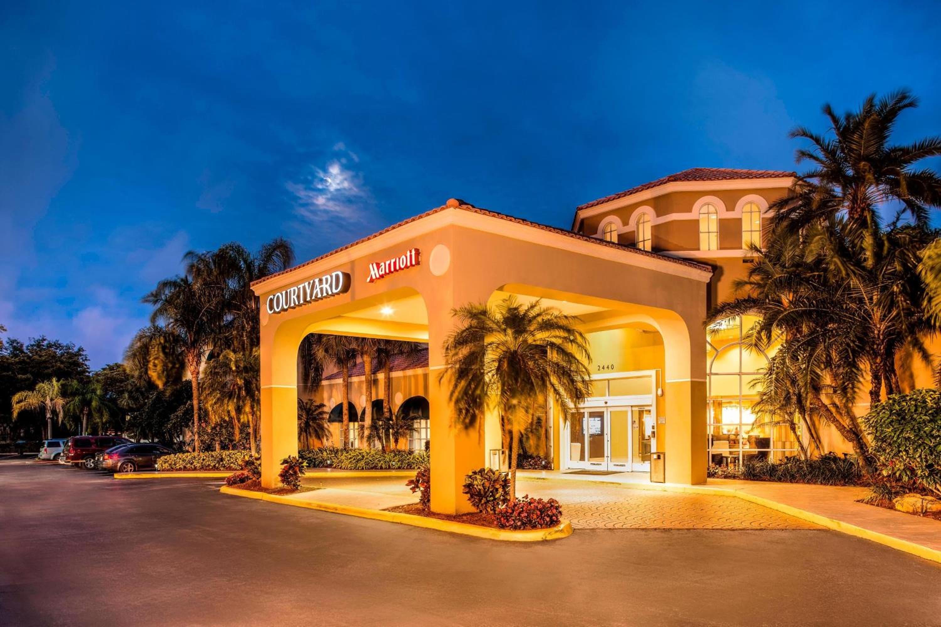Courtyard by Marriott Fort Lauderdale North/Cypress Creek in Fort Lauderdale