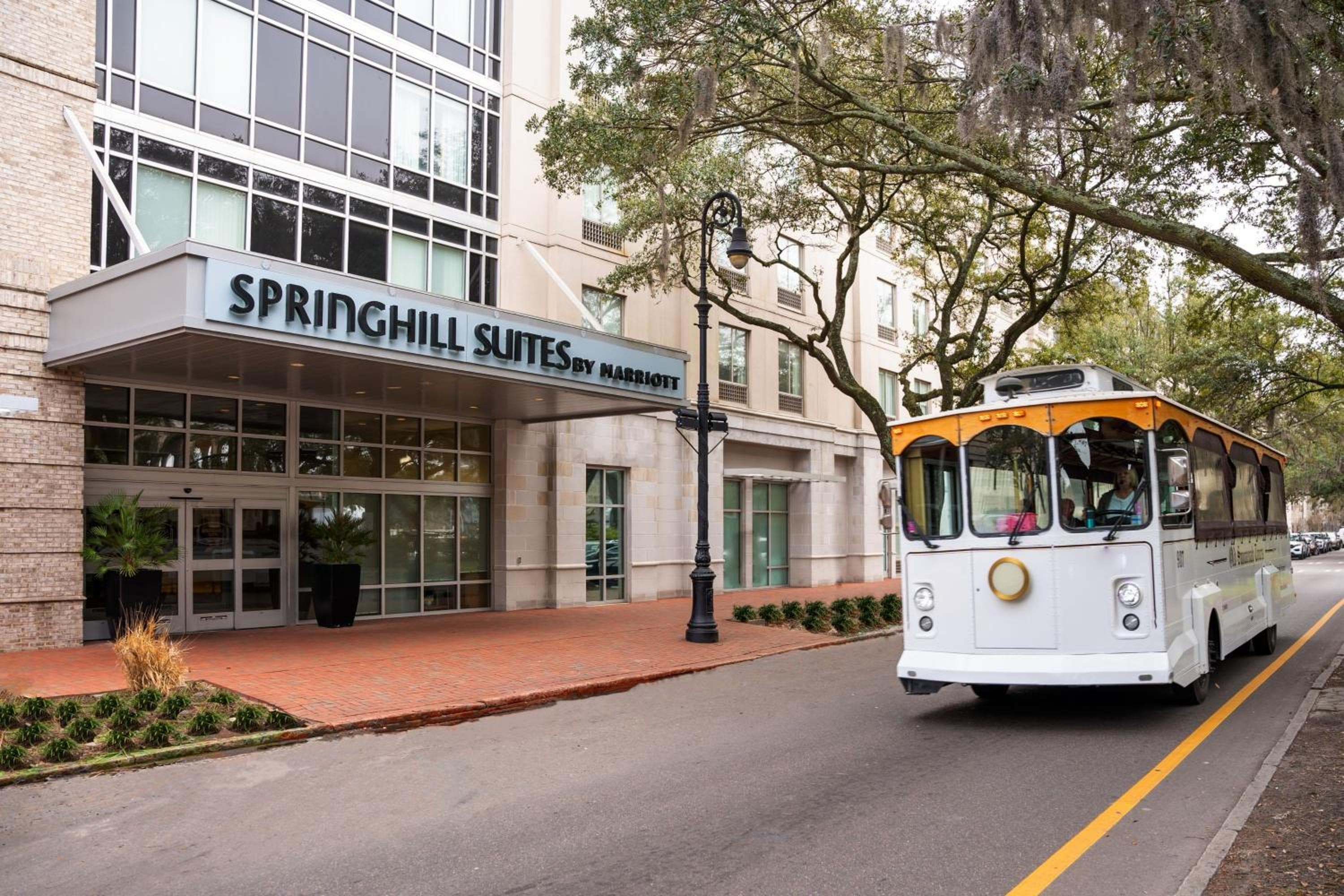 Springhill Suites by Marriott Savannah Downtown Historic District in Savannah