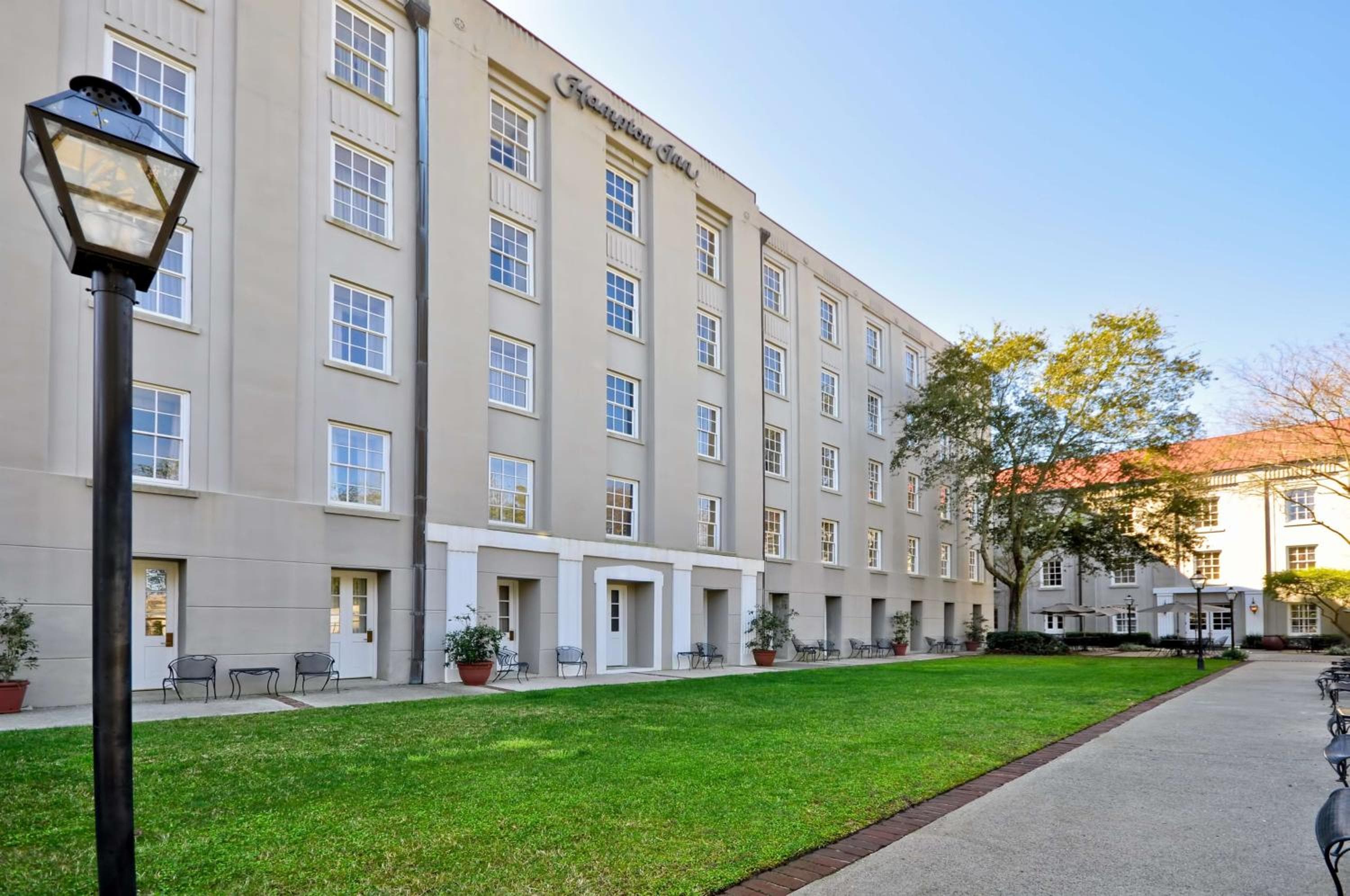 Hampton Inn Charleston-Historic District in Charleston