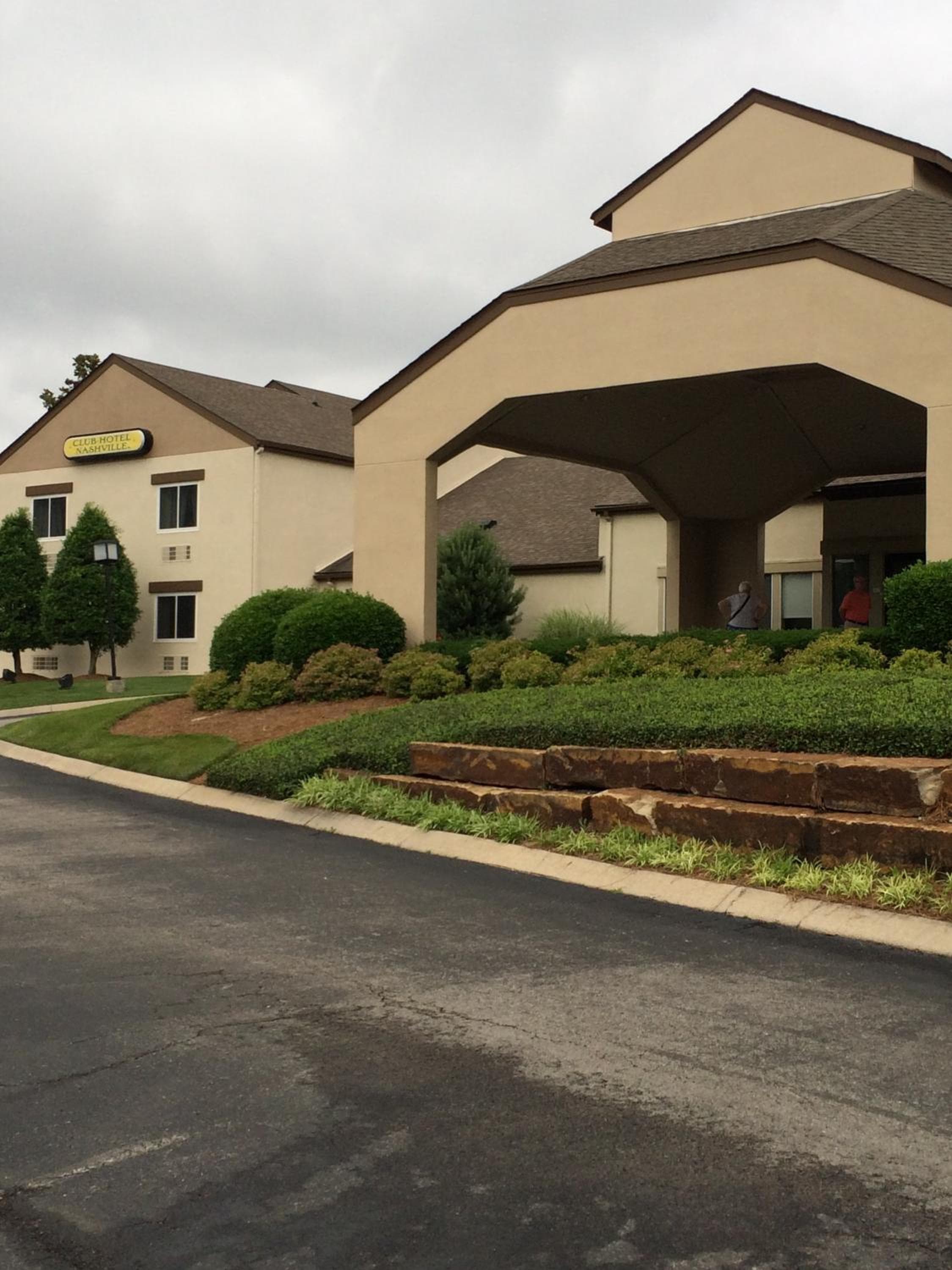 Club Hotel Nashville Inn & Suites in Nashville