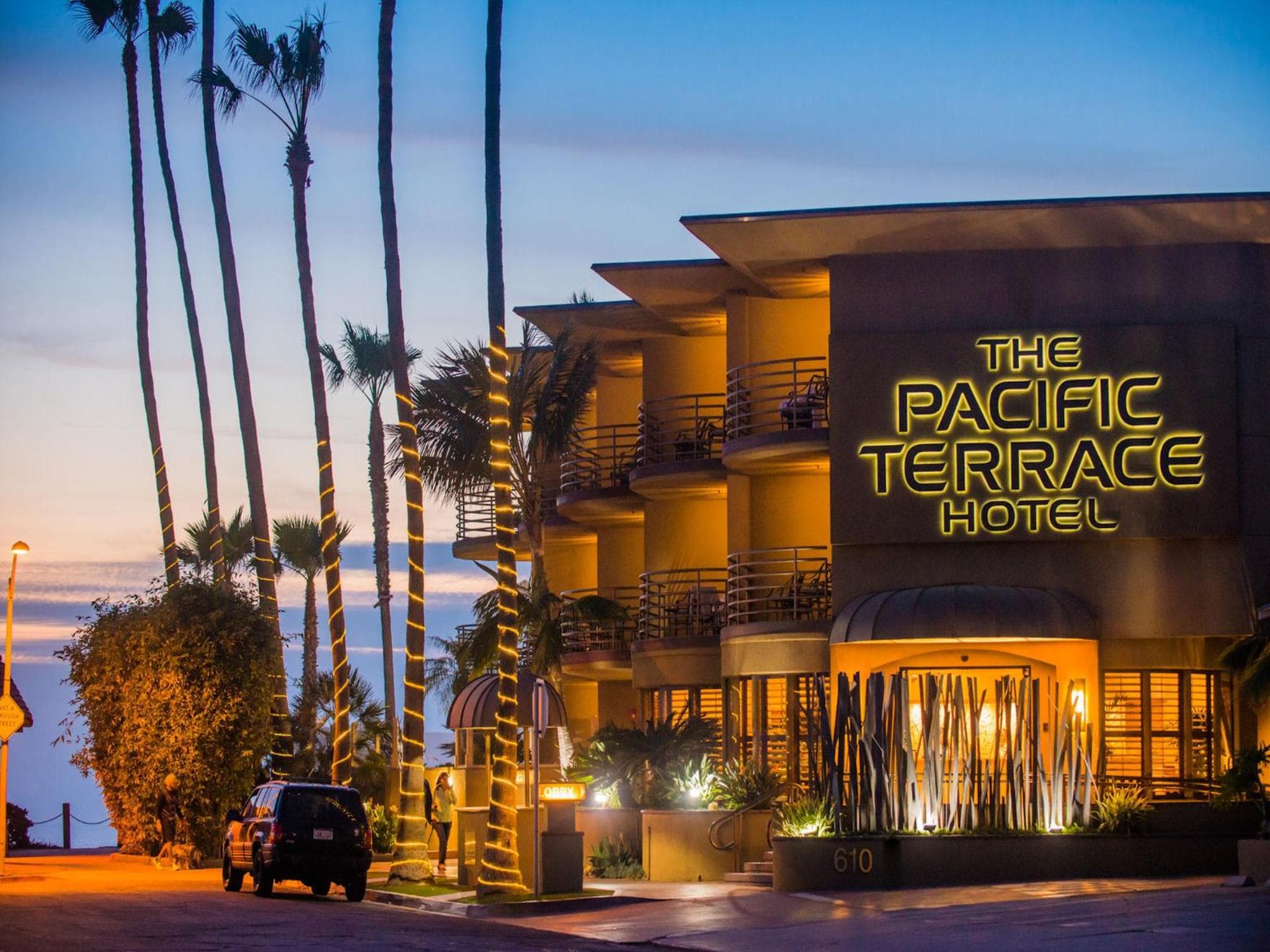 Pacific Terrace Hotel in San Diego