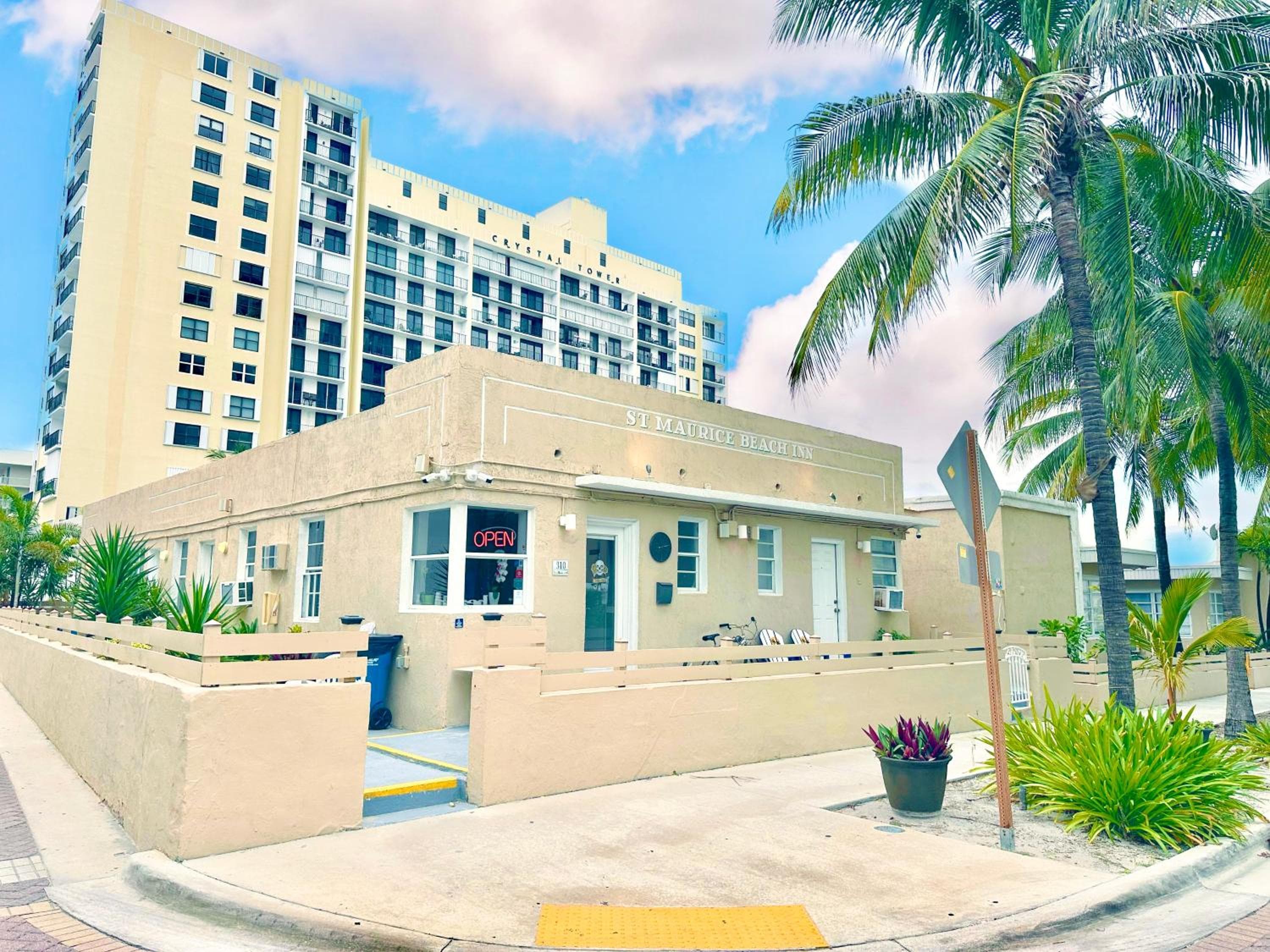 St Maurice Beach Inn