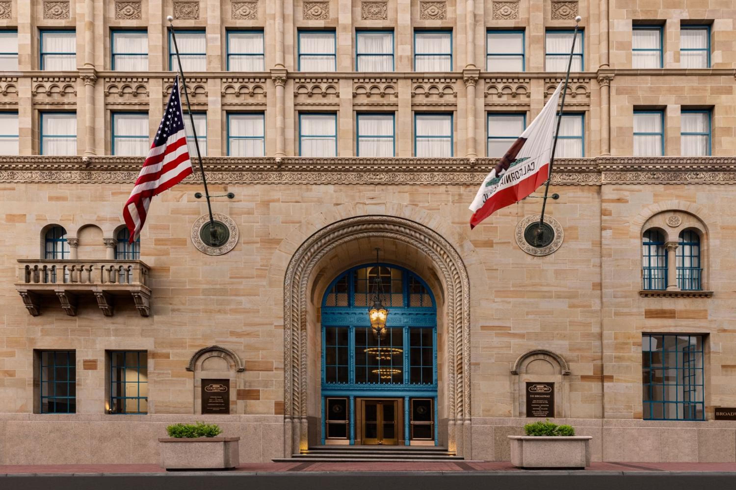 Courtyard by Marriott San Diego Downtown in San Diego
