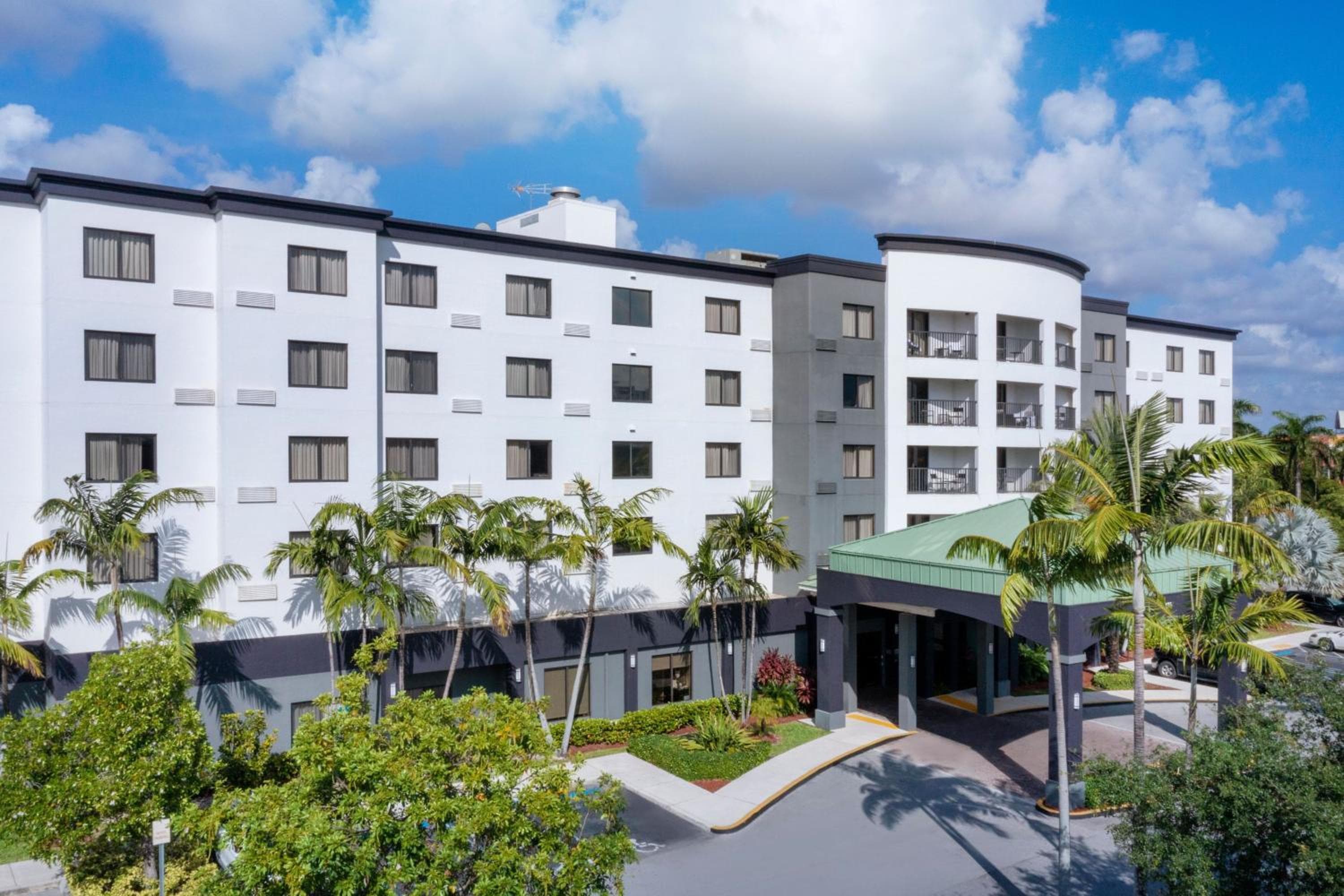 Courtyard by Marriott Miami at Dolphin Mall in Miami
