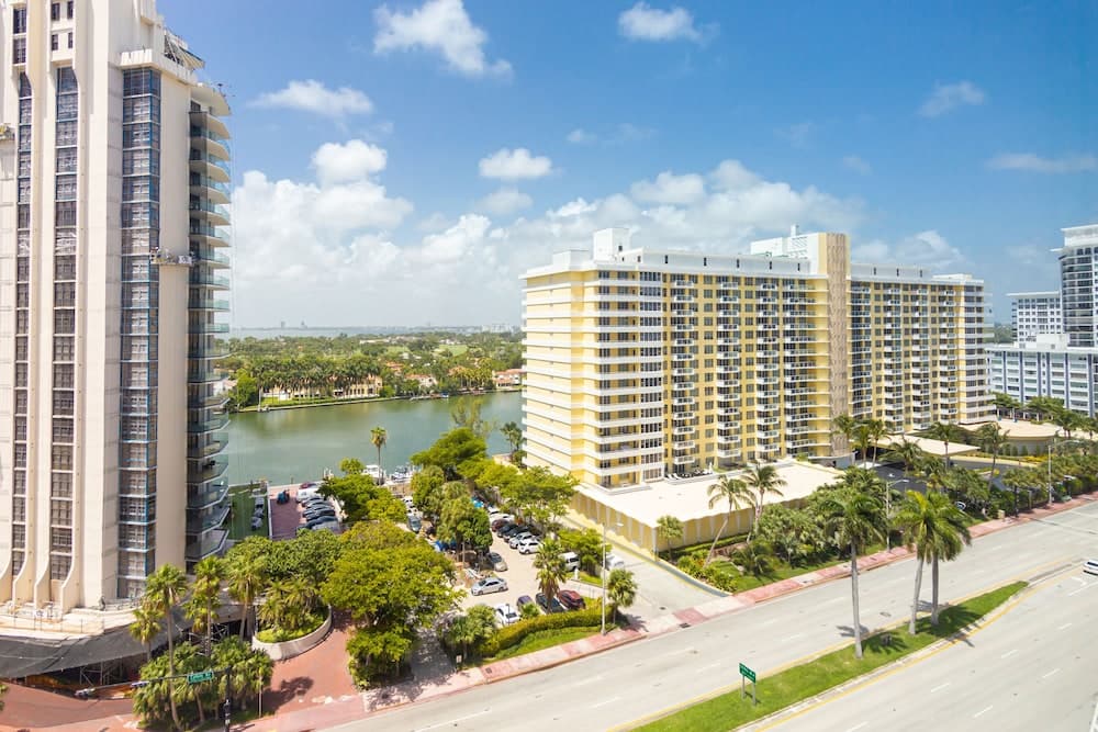 Dilo Apartments