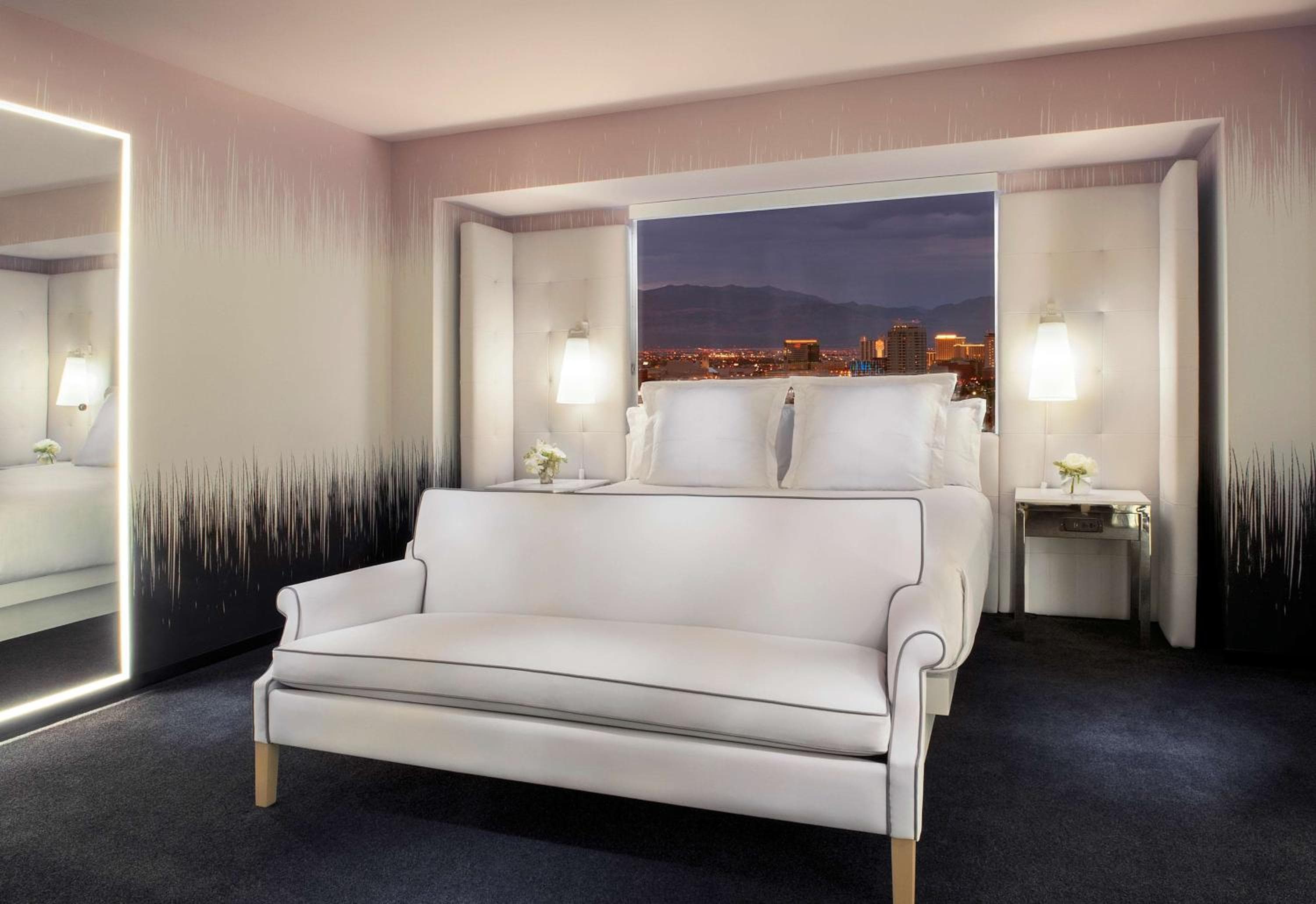 Marra King room photo