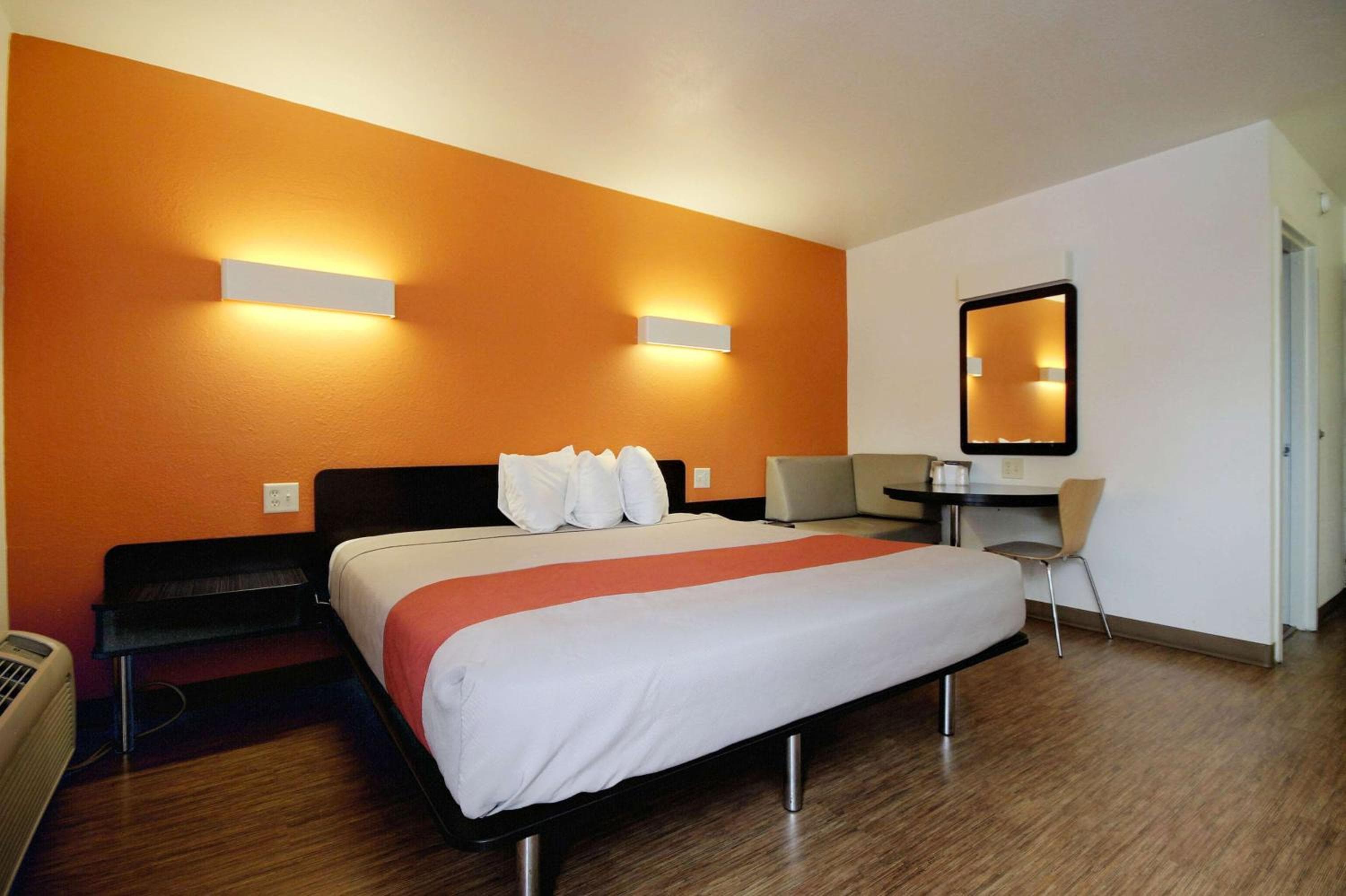 King Room - Non-Smoking room photo