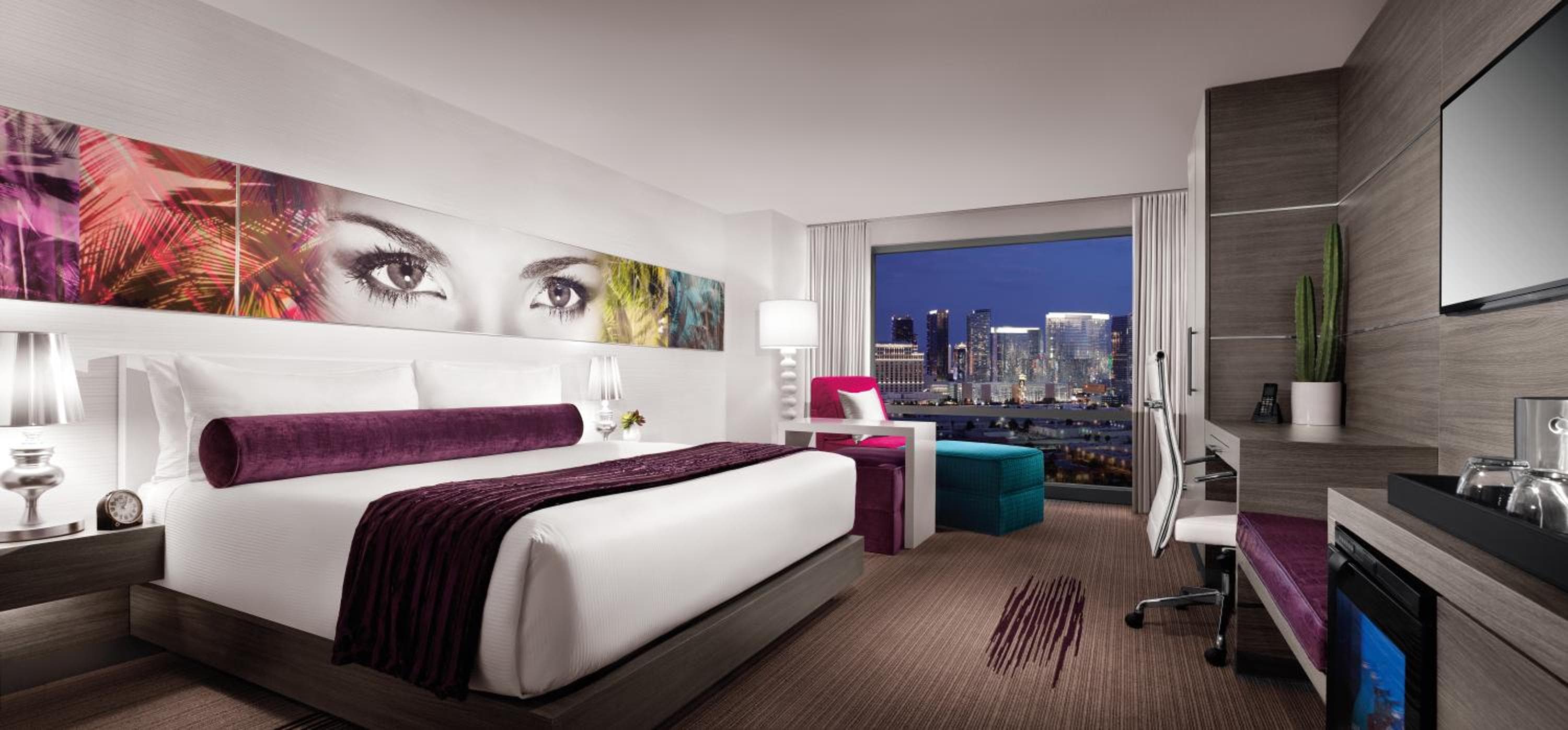 Ivory King room photo