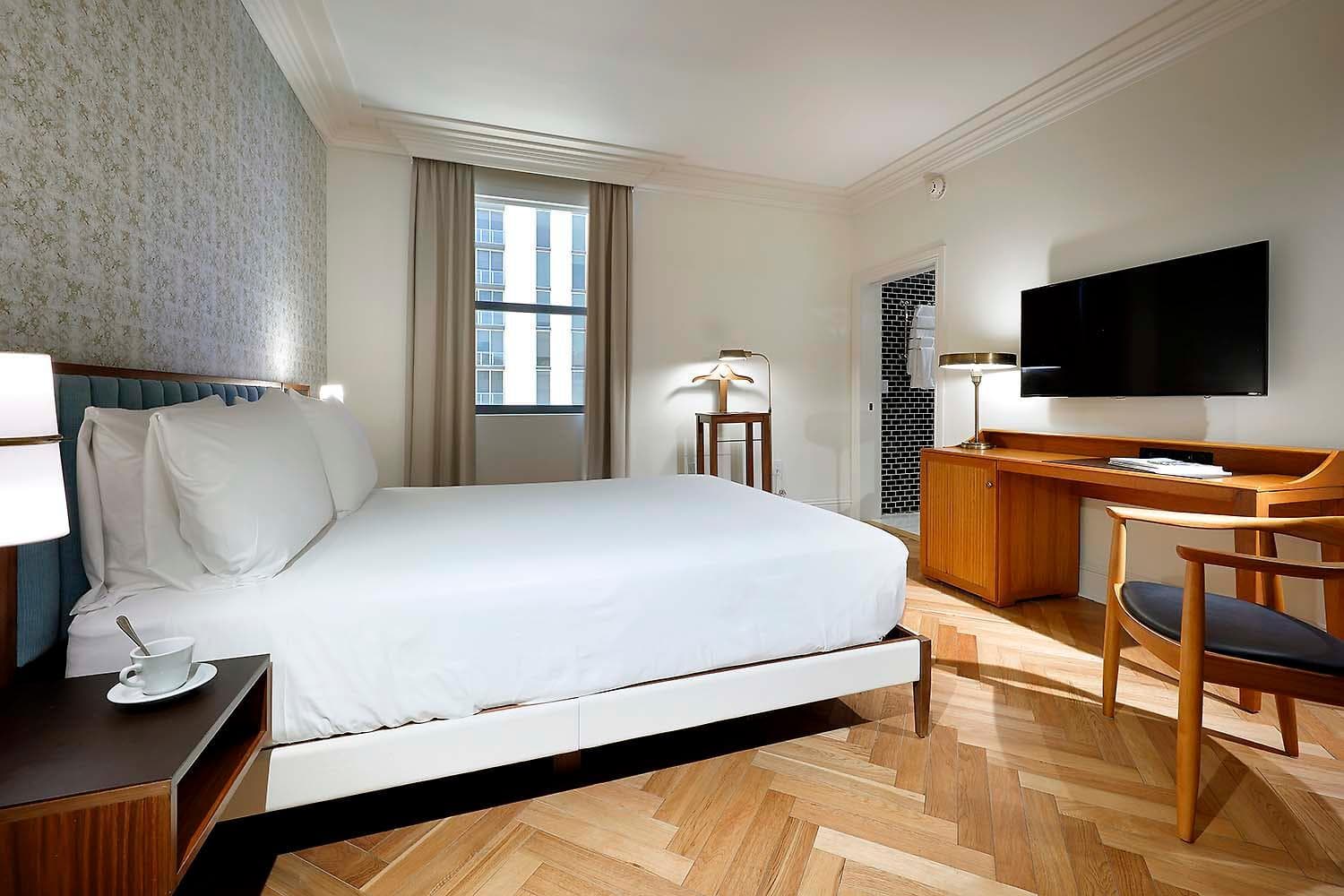 Deluxe Room room photo