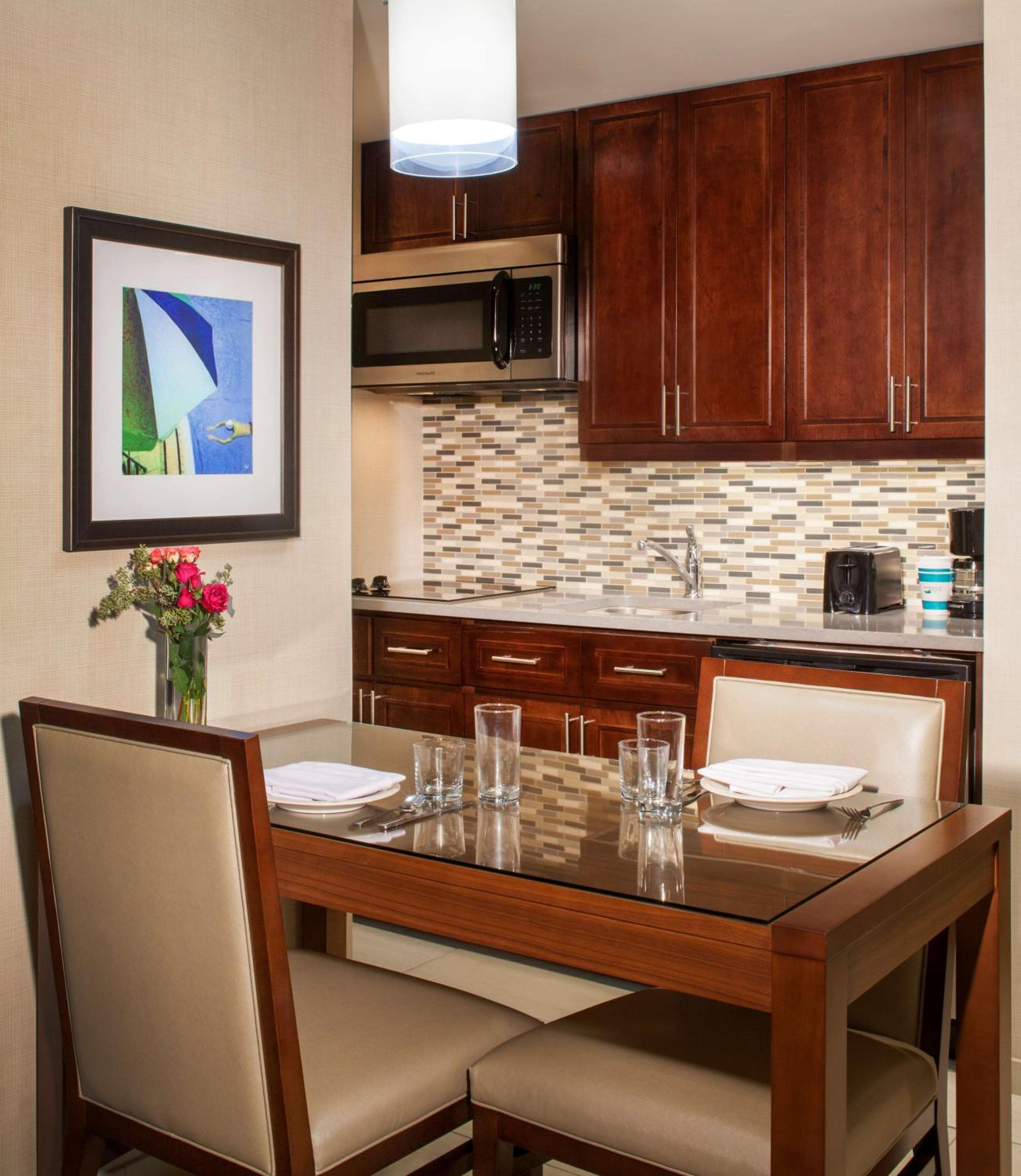 One-Bedroom King Suite - Non-Smoking room photo