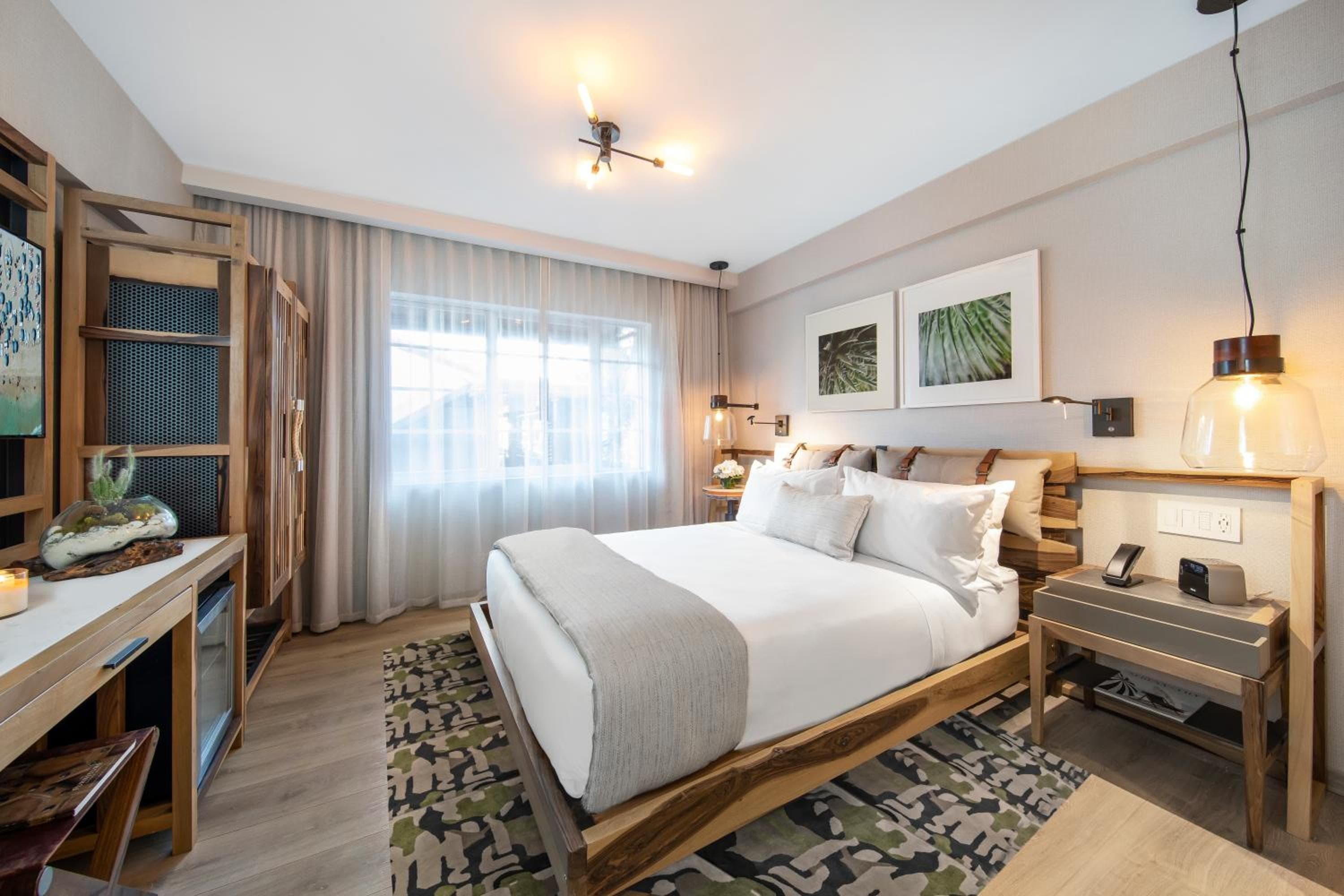 Superior King Room room photo