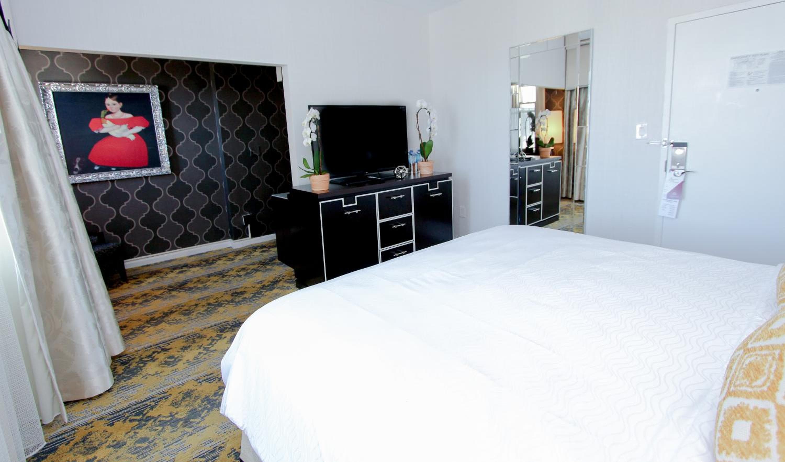 Standard King room photo