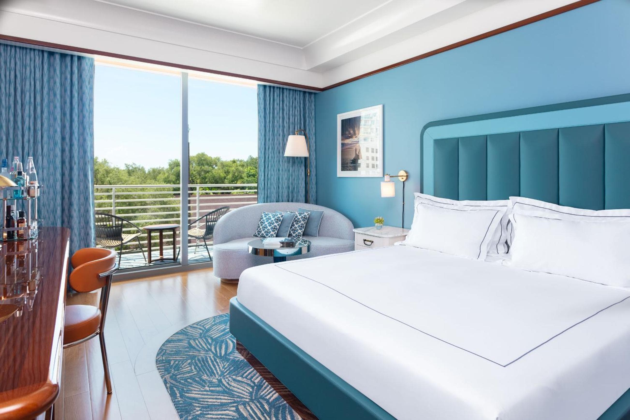 Deluxe King Room room photo