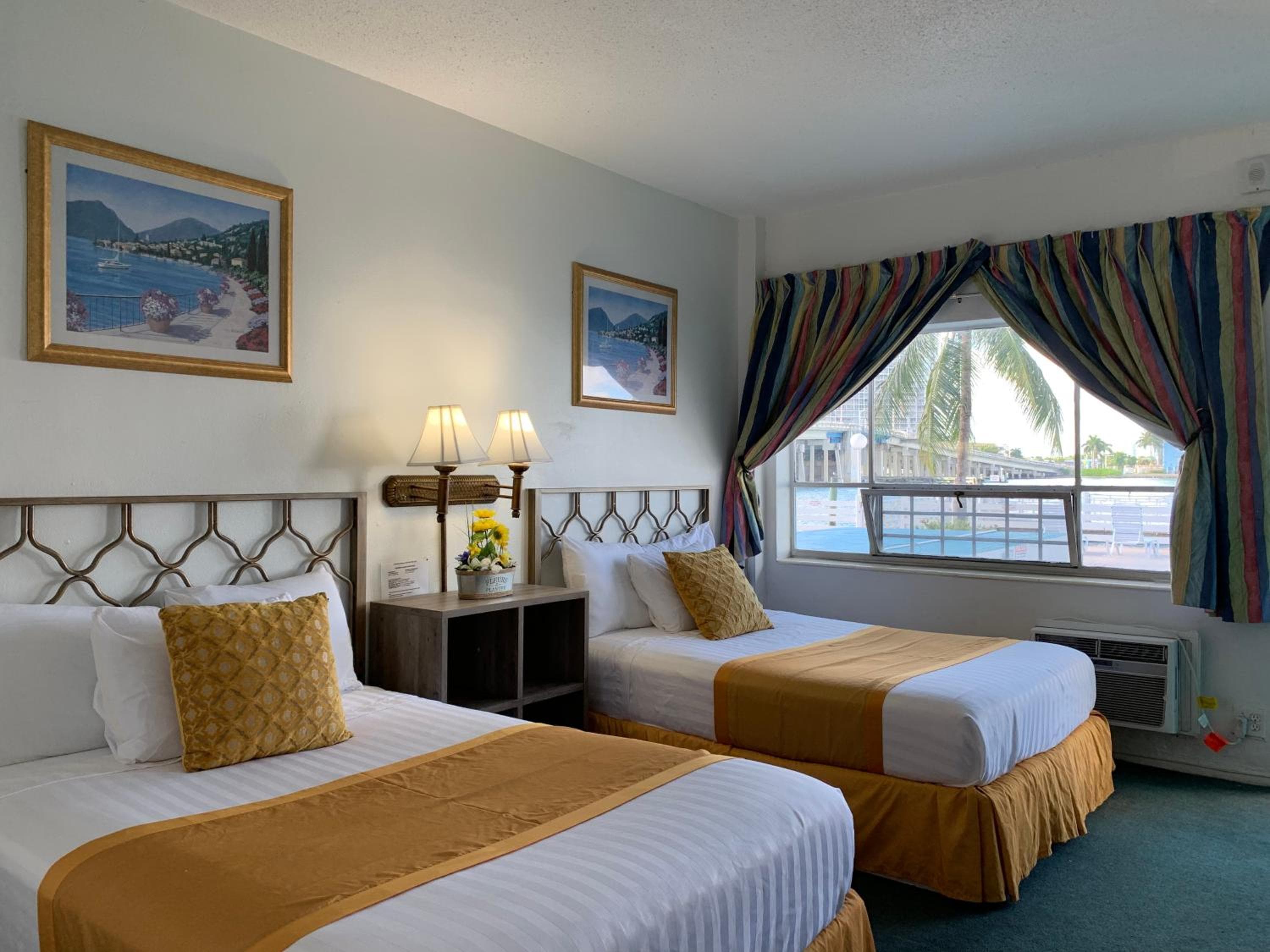 Double Room with Pool View room photo