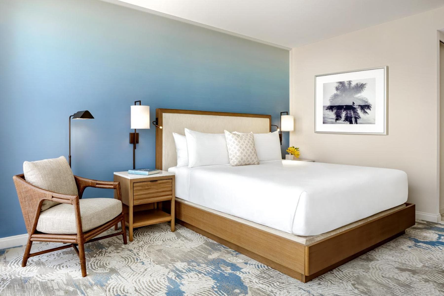 Standard Waikiki View King room photo