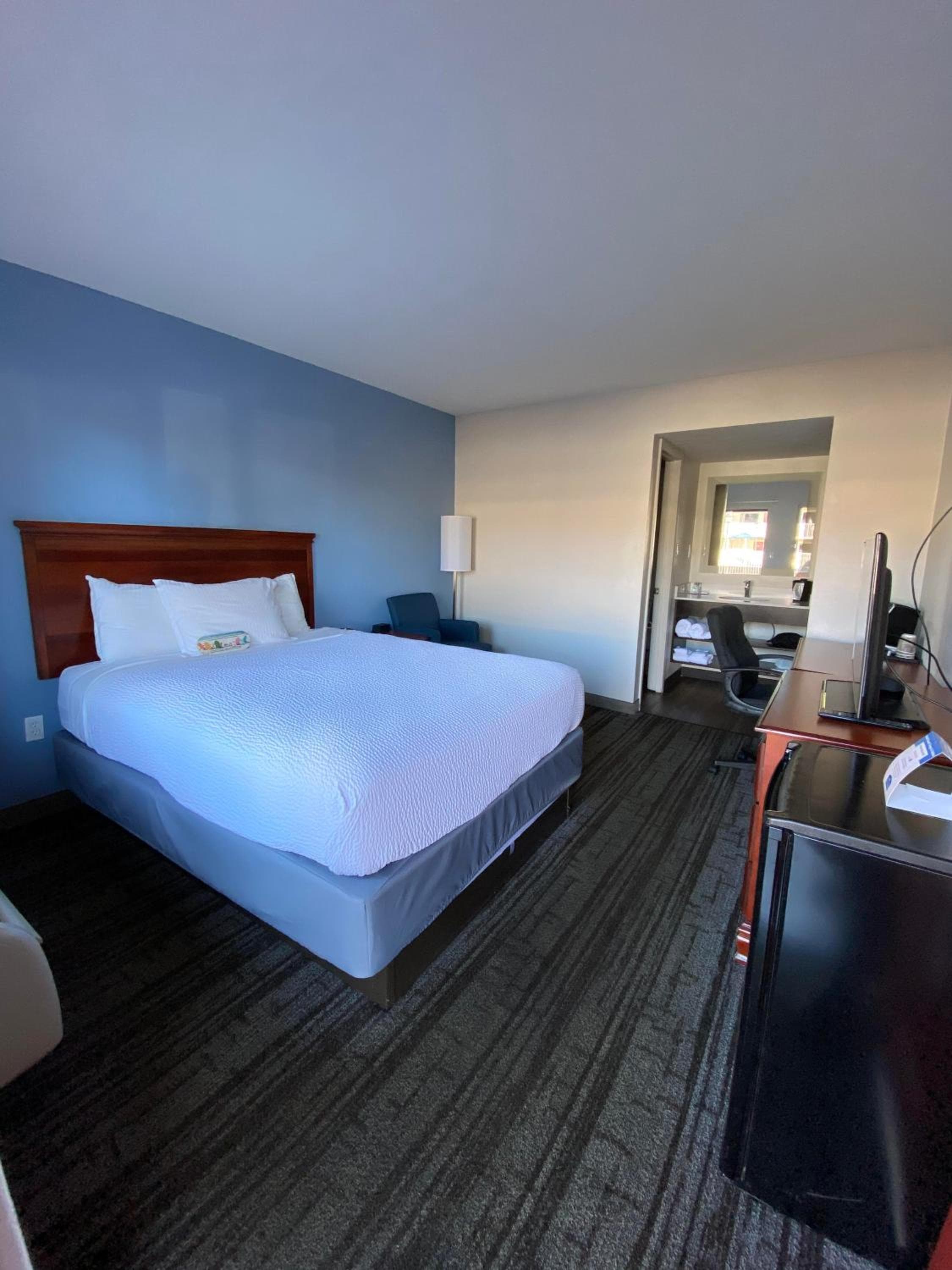 Standard Queen Room room photo