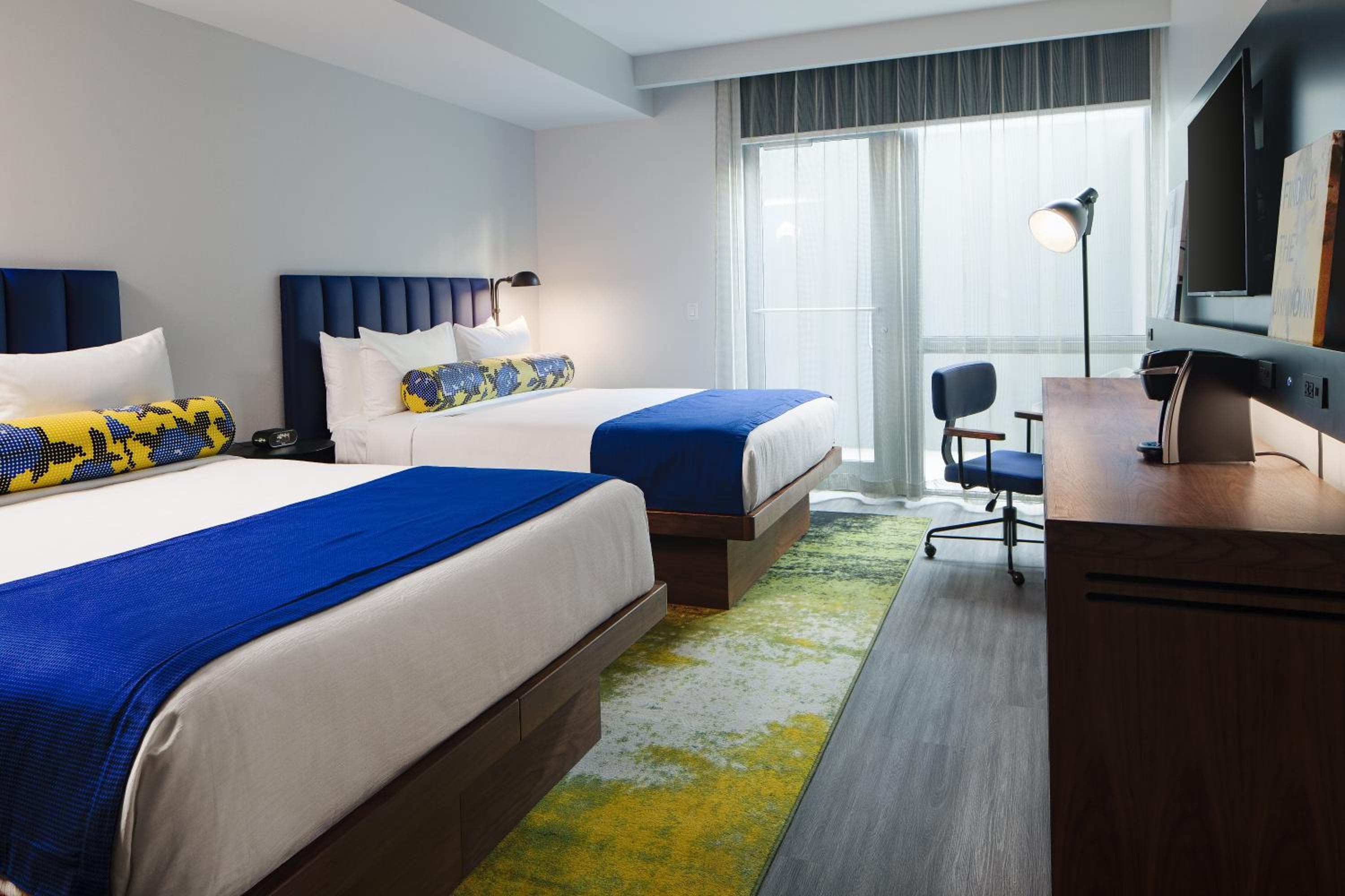 Standard Room with Two Queen Beds room photo