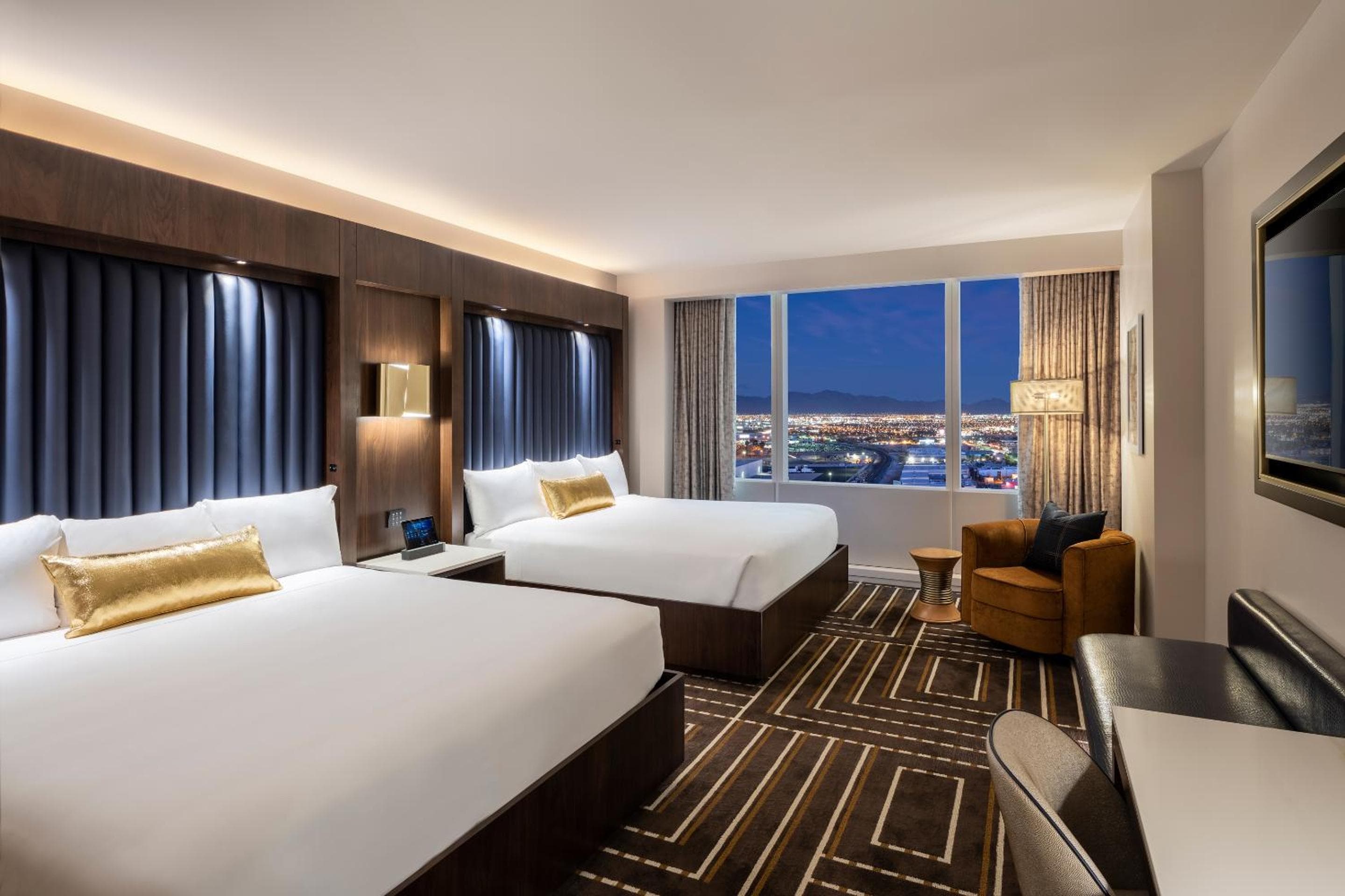 Double King room photo