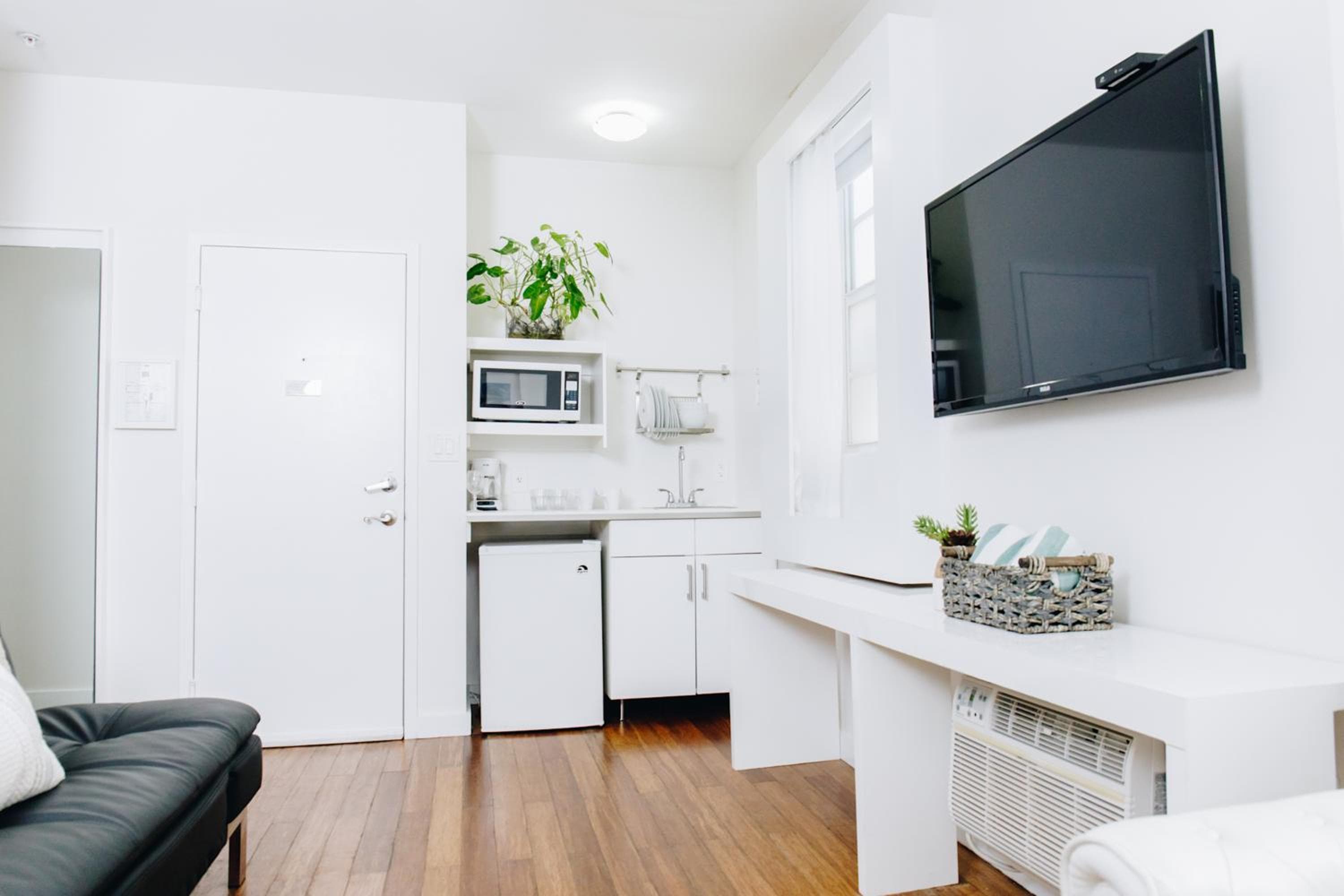 One Bedroom Apartment room photo