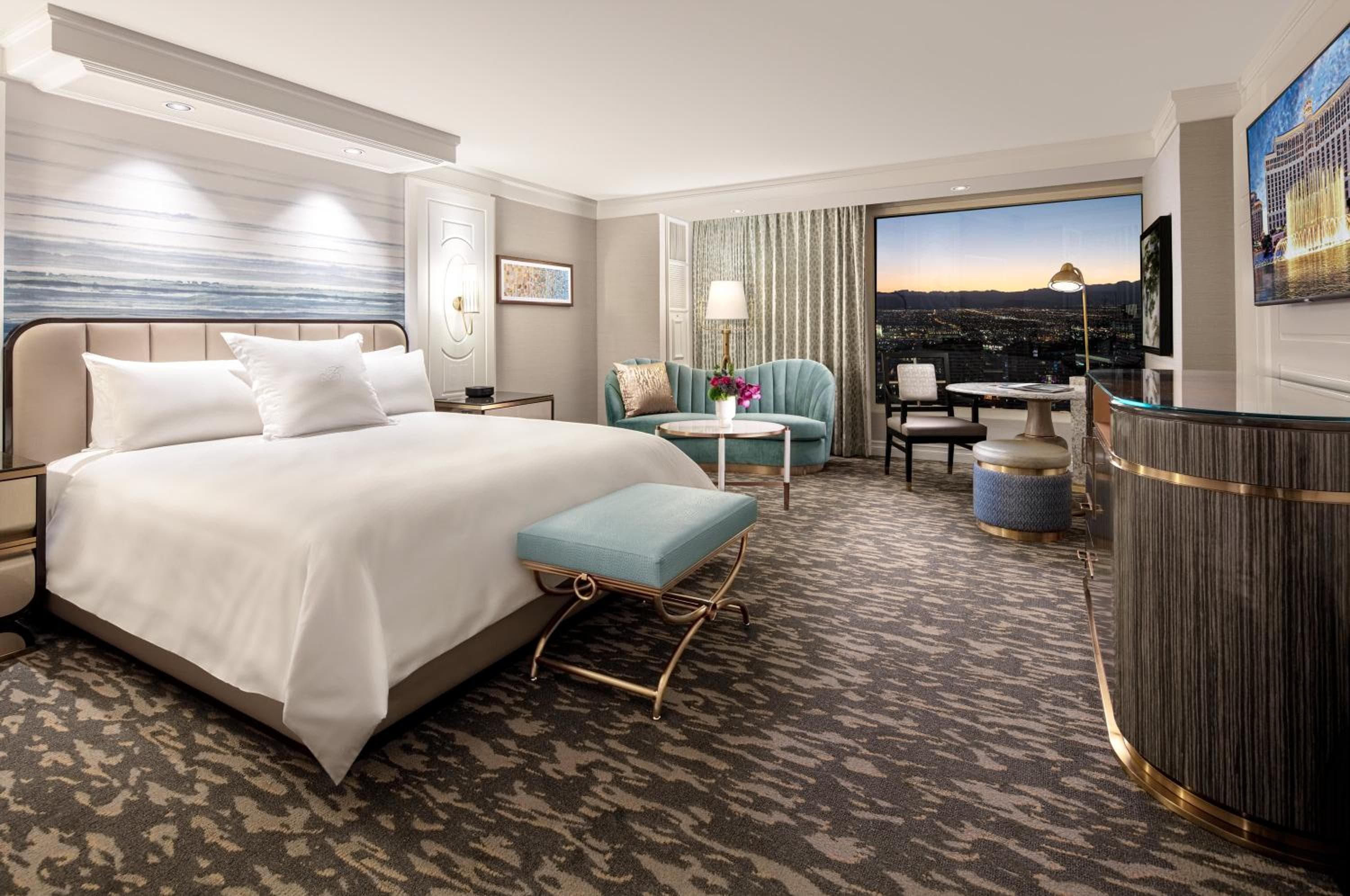 Premier King room photo