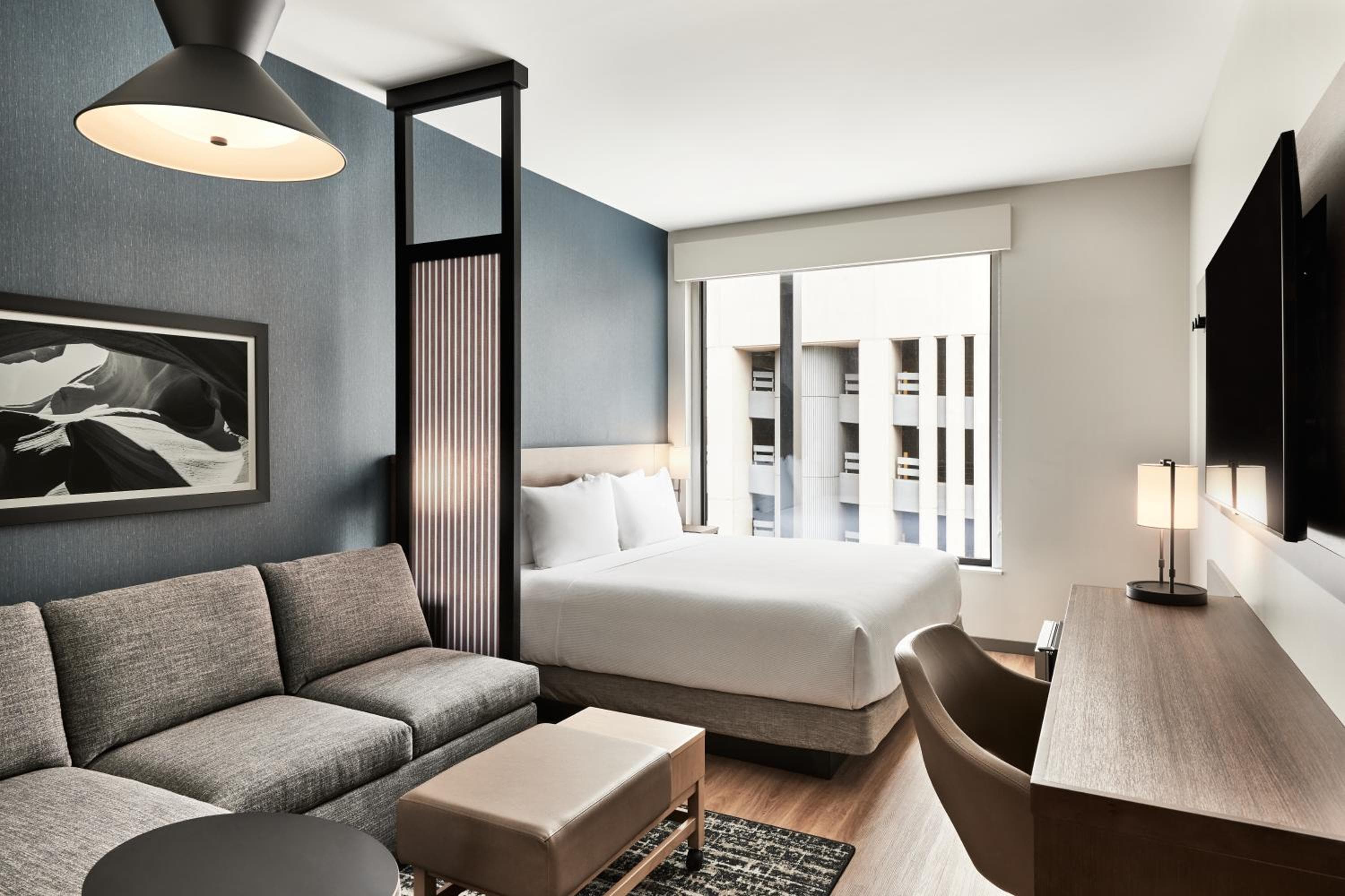 King Room with Sofa Bed and View room photo