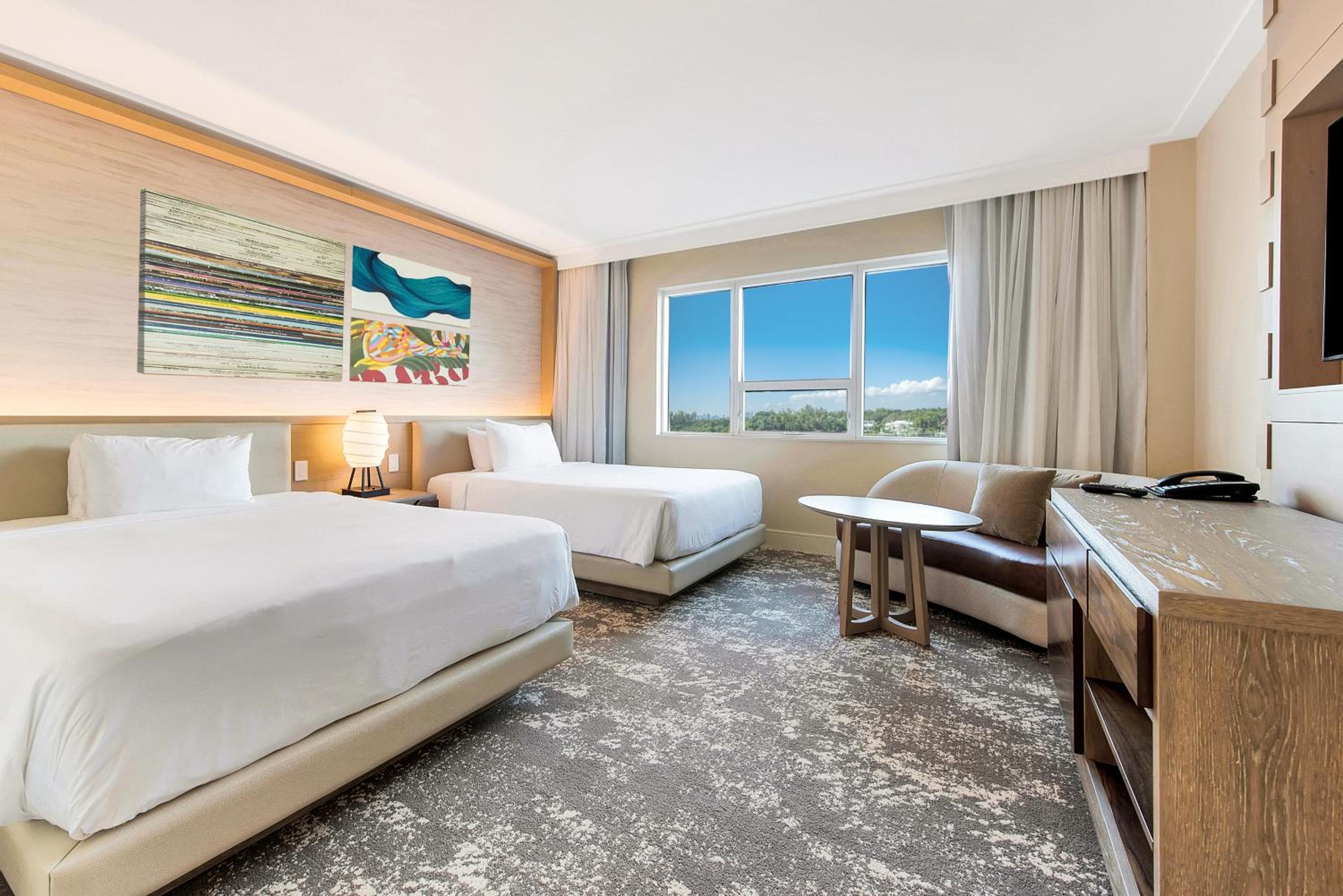 Bay View Two Queen room photo