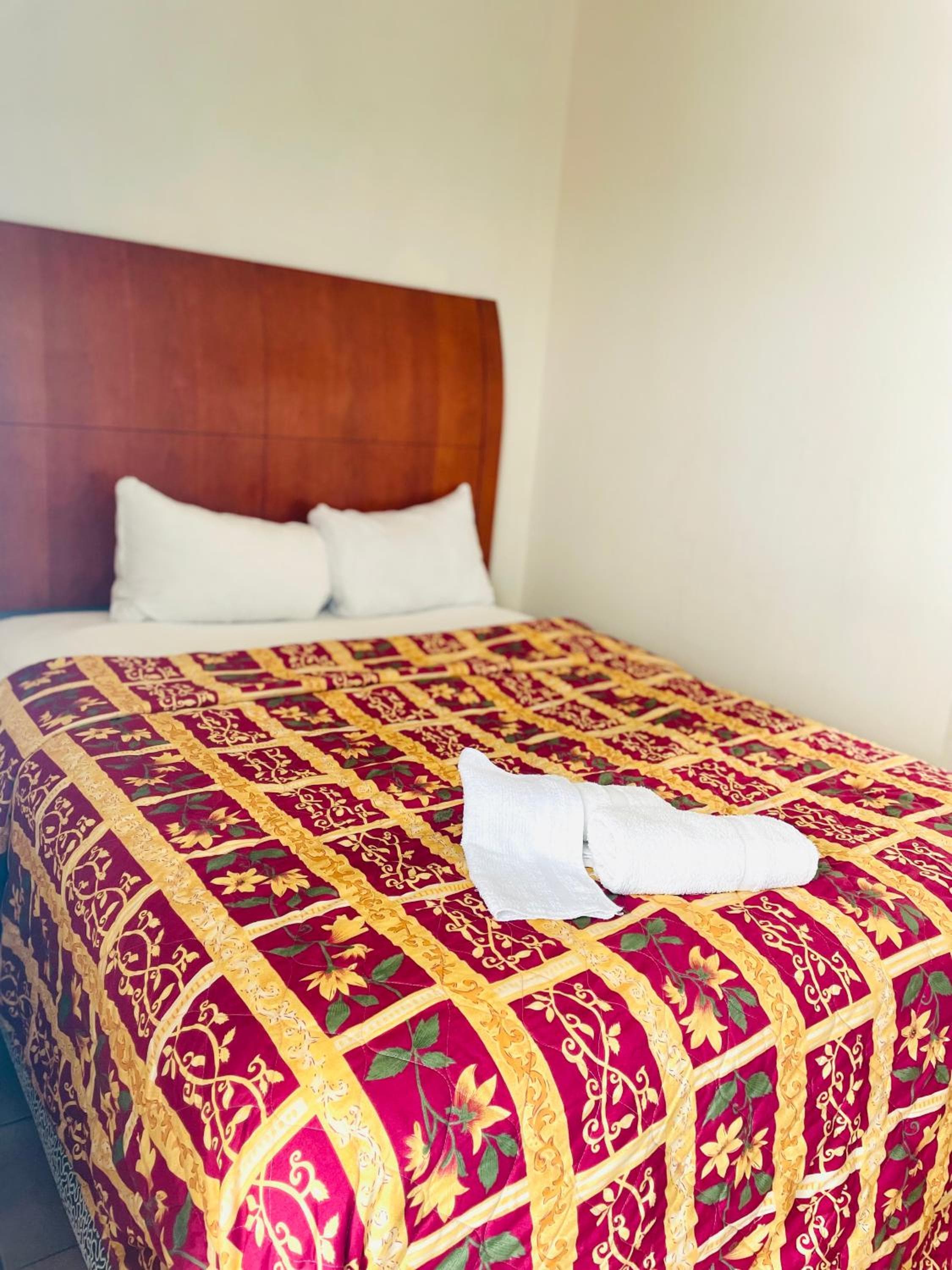 Queen Room room photo