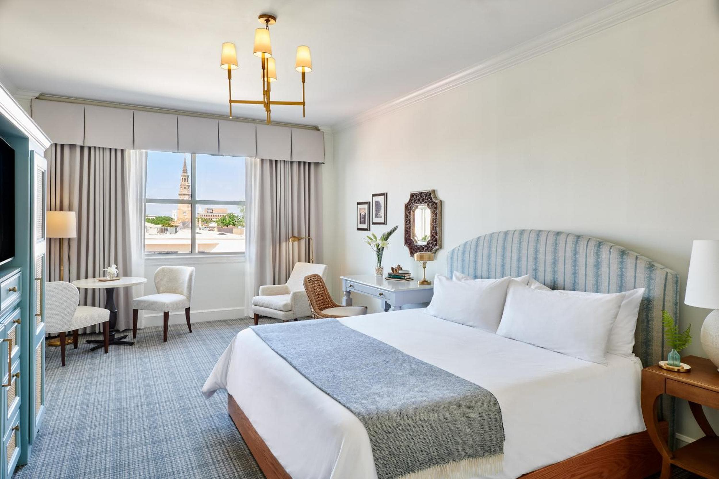 Traditional King Room room photo