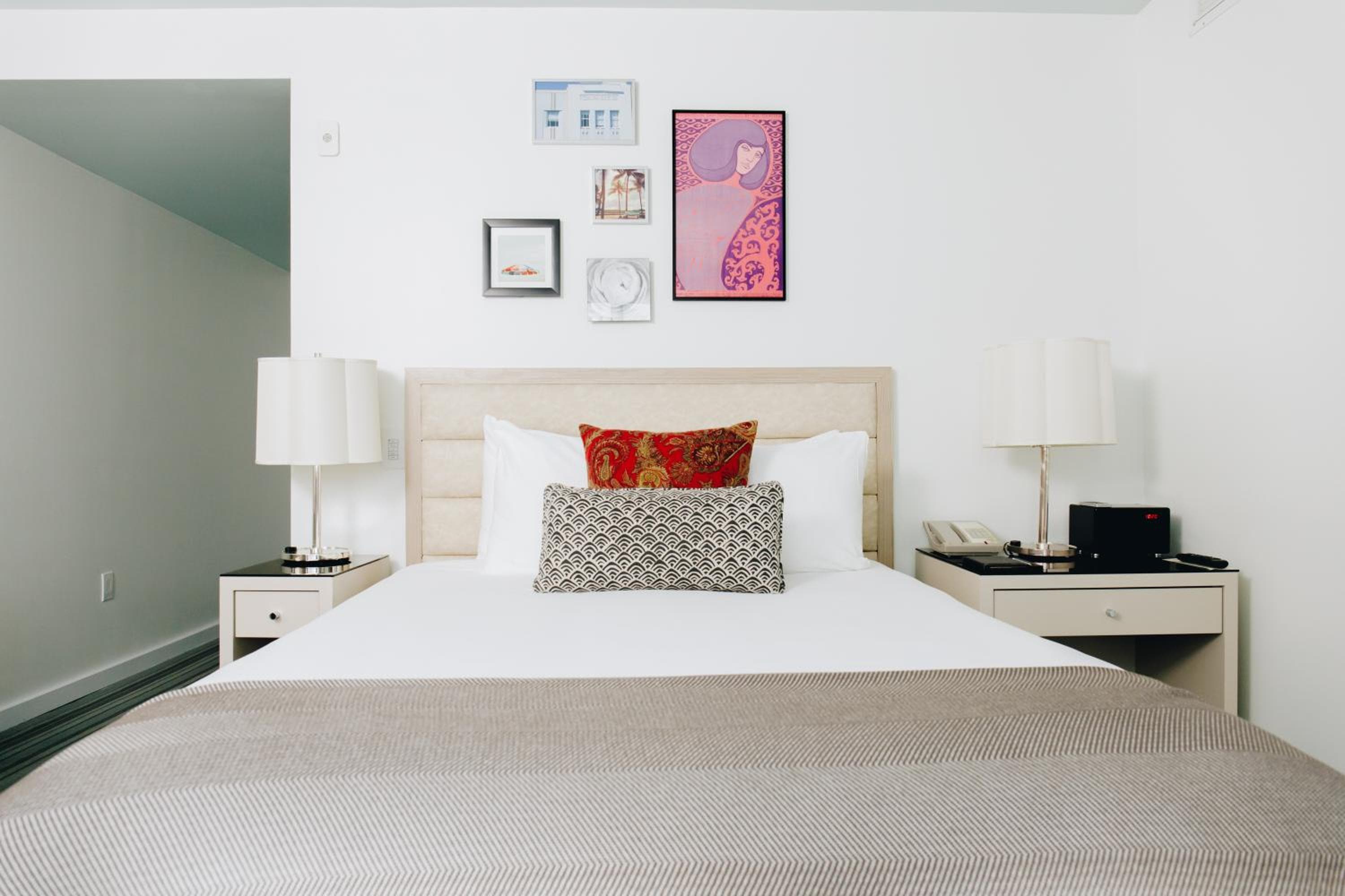 Standard Queen Room room photo