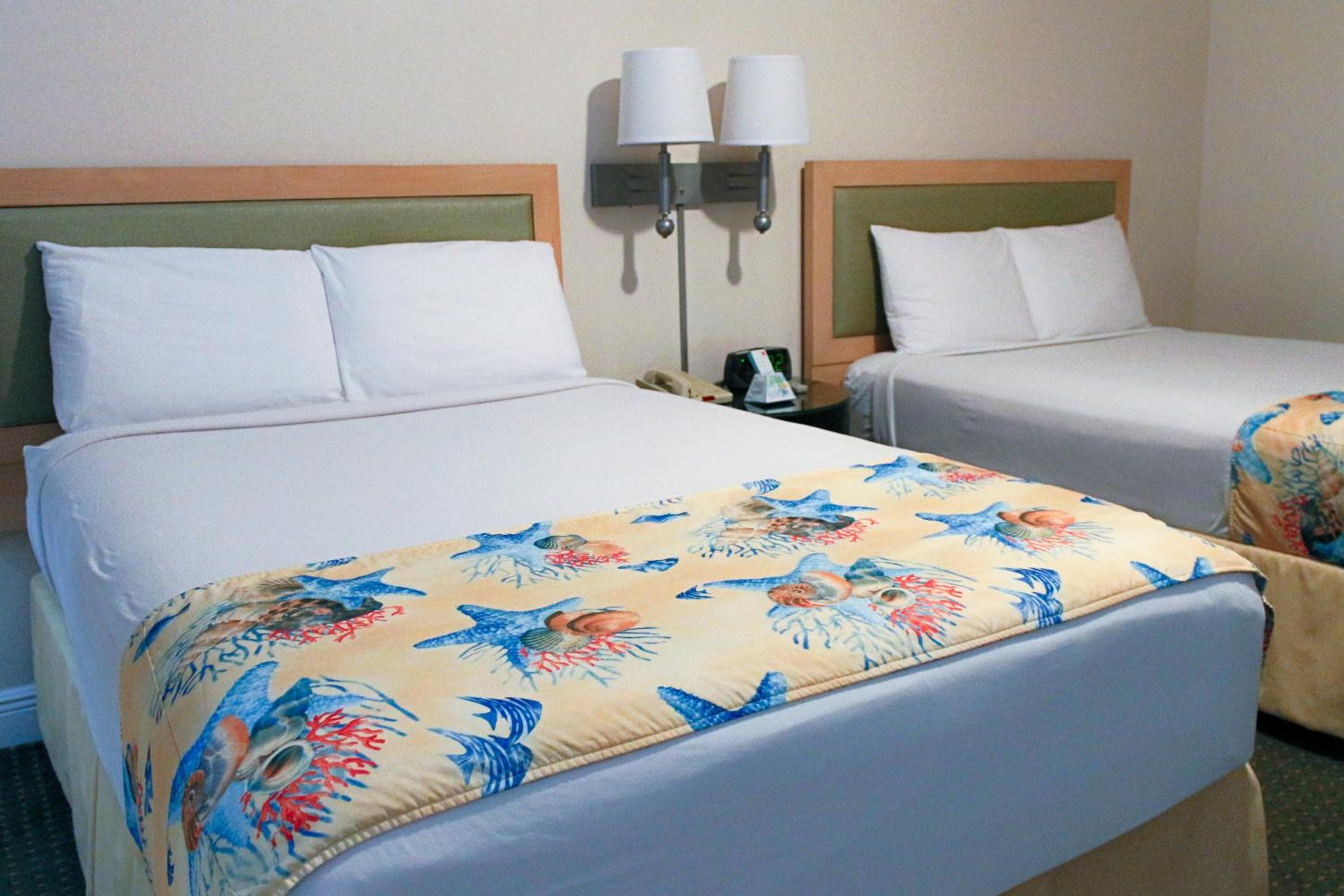 Superior Double Room with Two Double Beds and Kitchen - Free Parking room photo