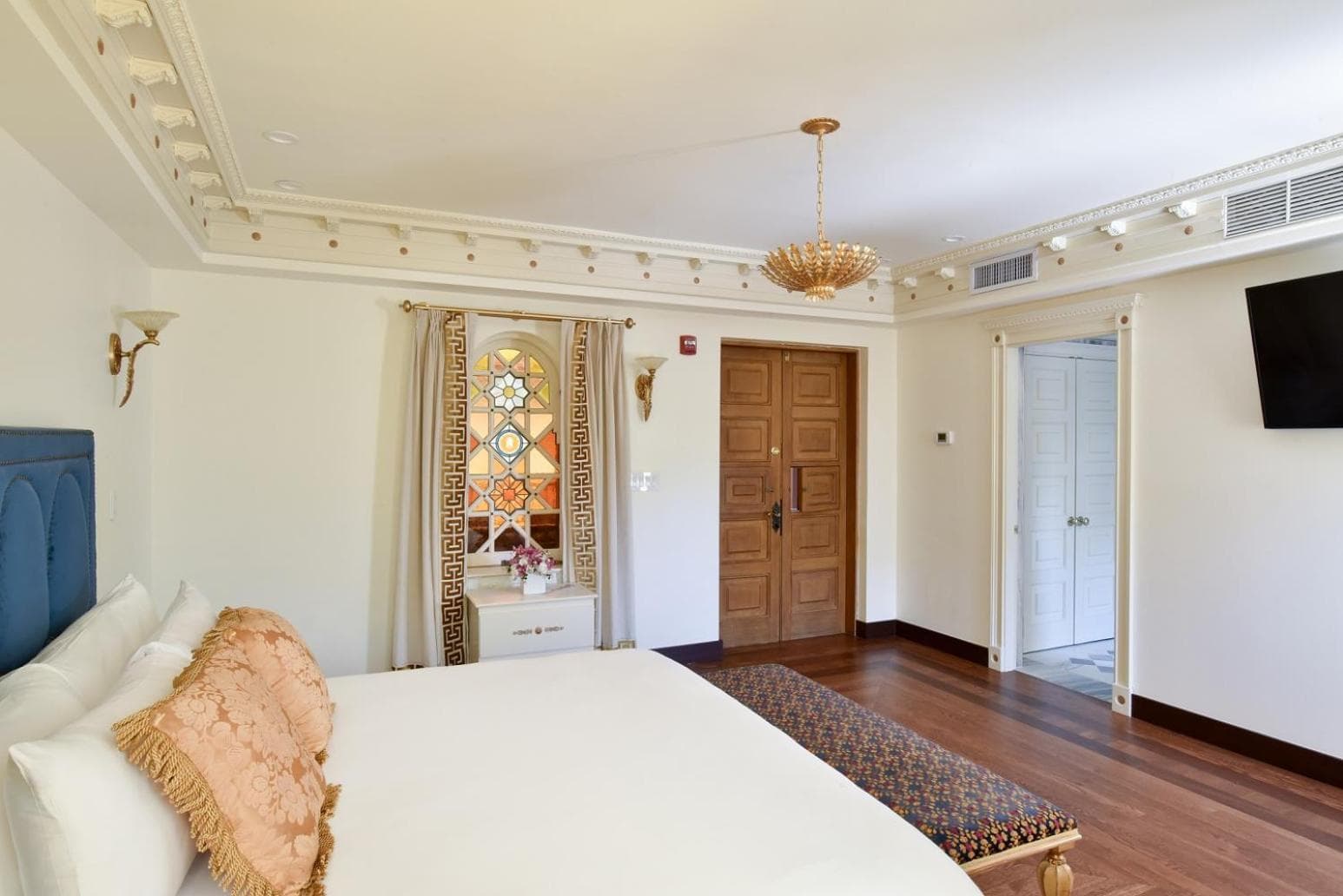 Premier Suite room photo