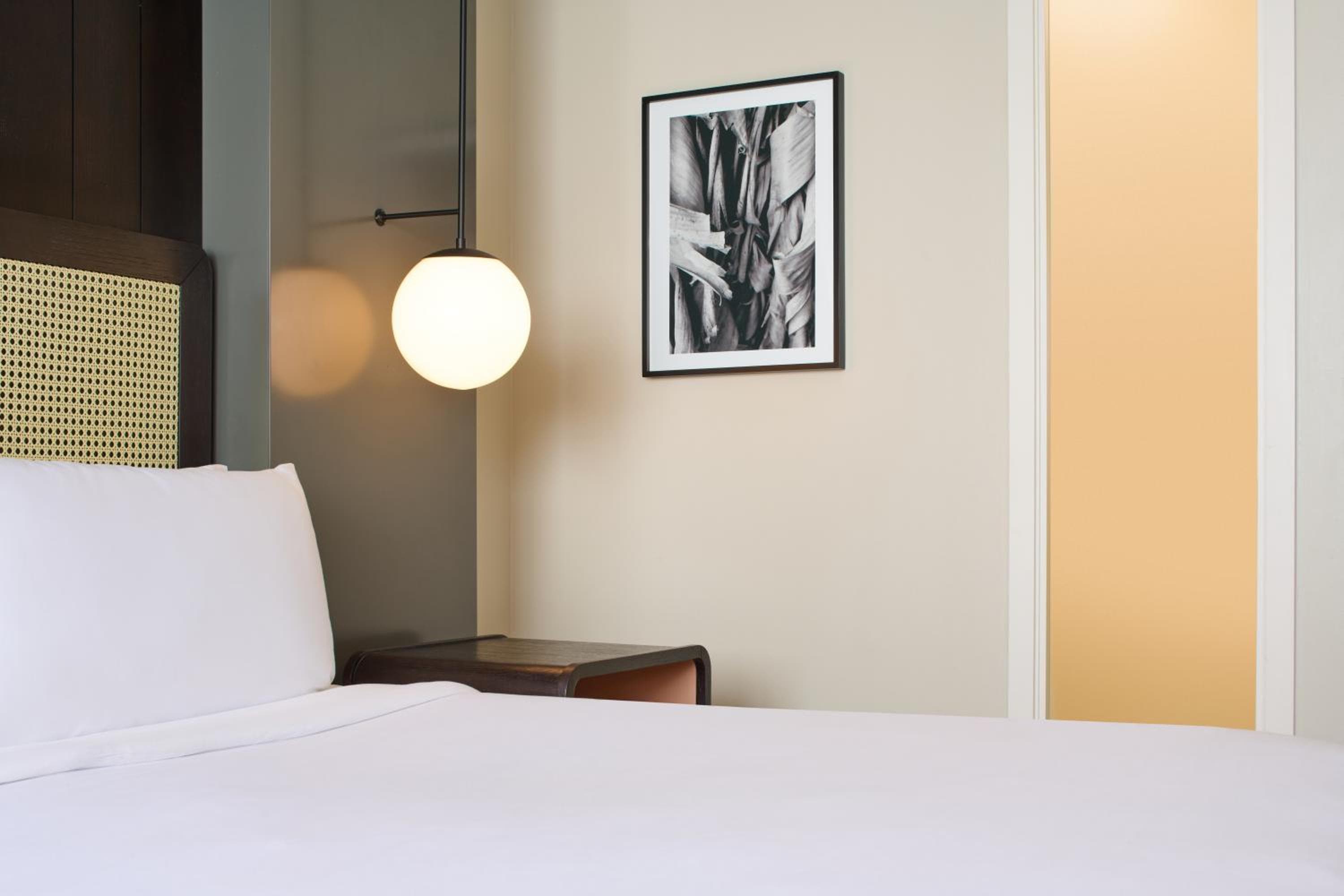 Standard King room photo
