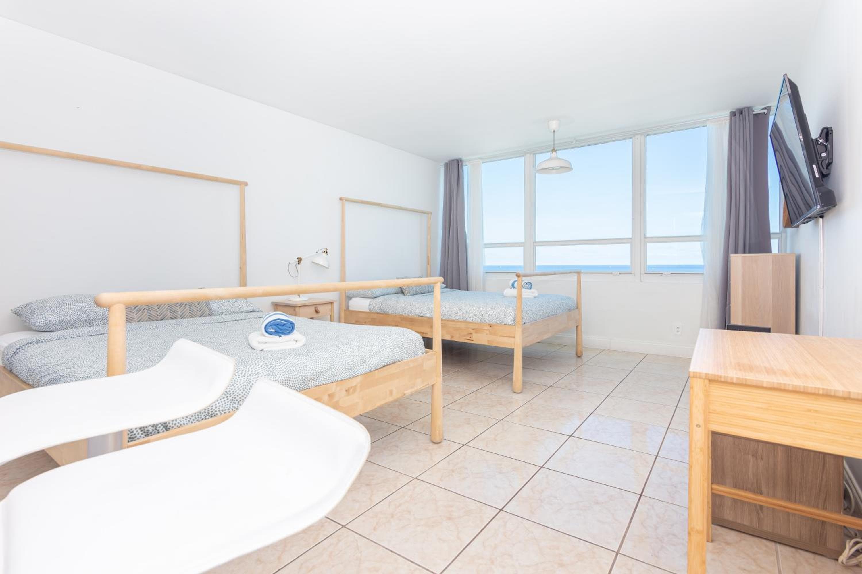 Deluxe Queen Suite room photo
