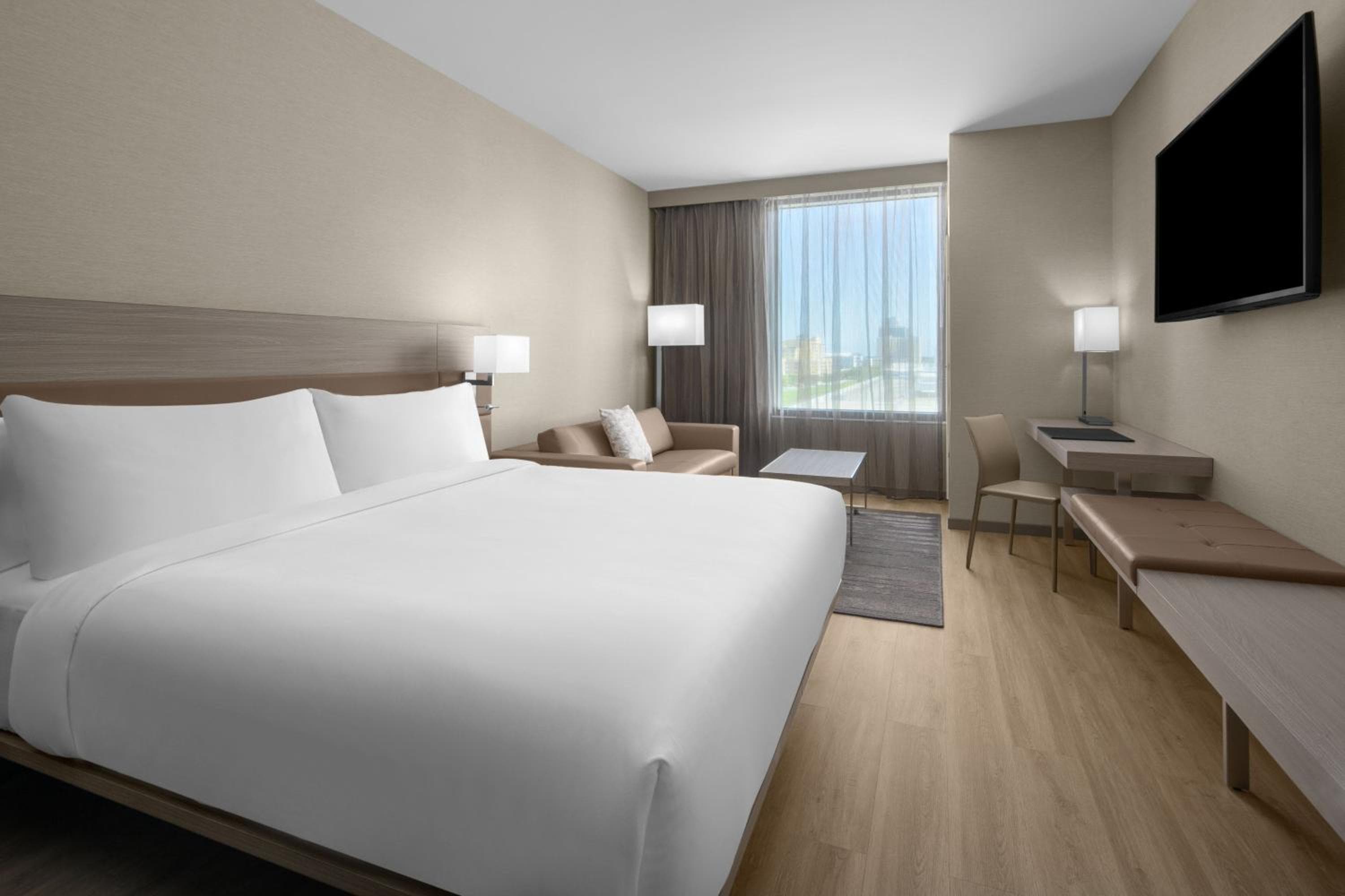 Guest Room with  1 King Bed, Sofa bed room photo