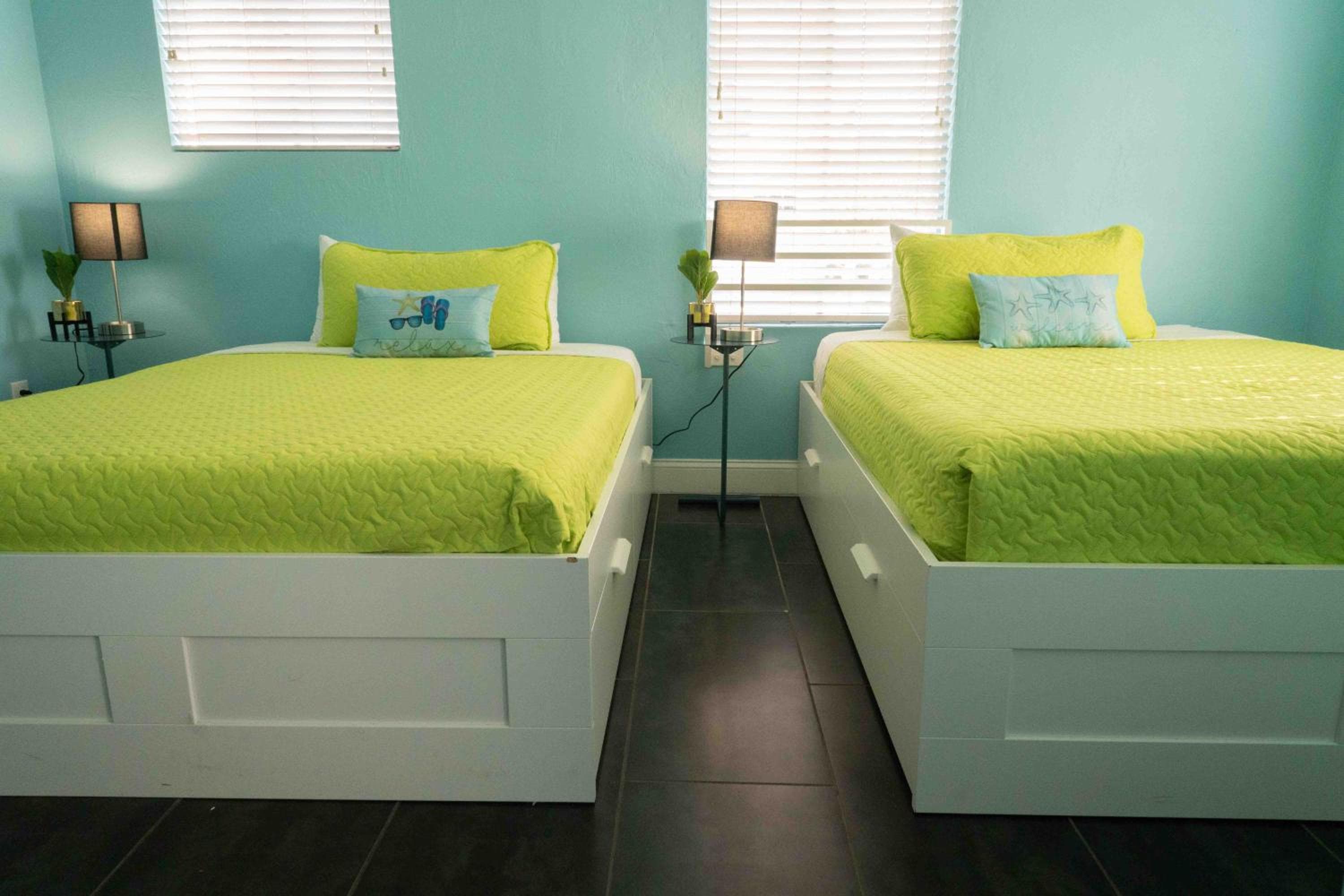 Queen Room with Two Queen Beds room photo