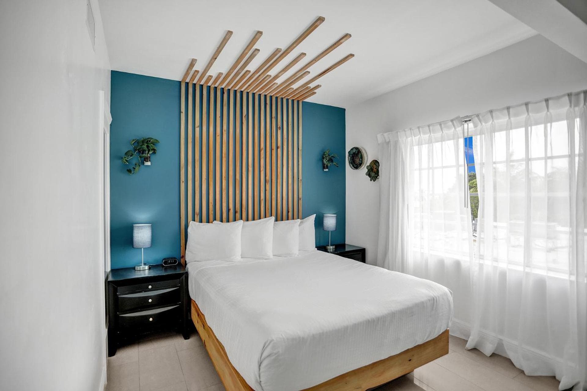 Superior One-Bedroom Suite with Kitchen room photo
