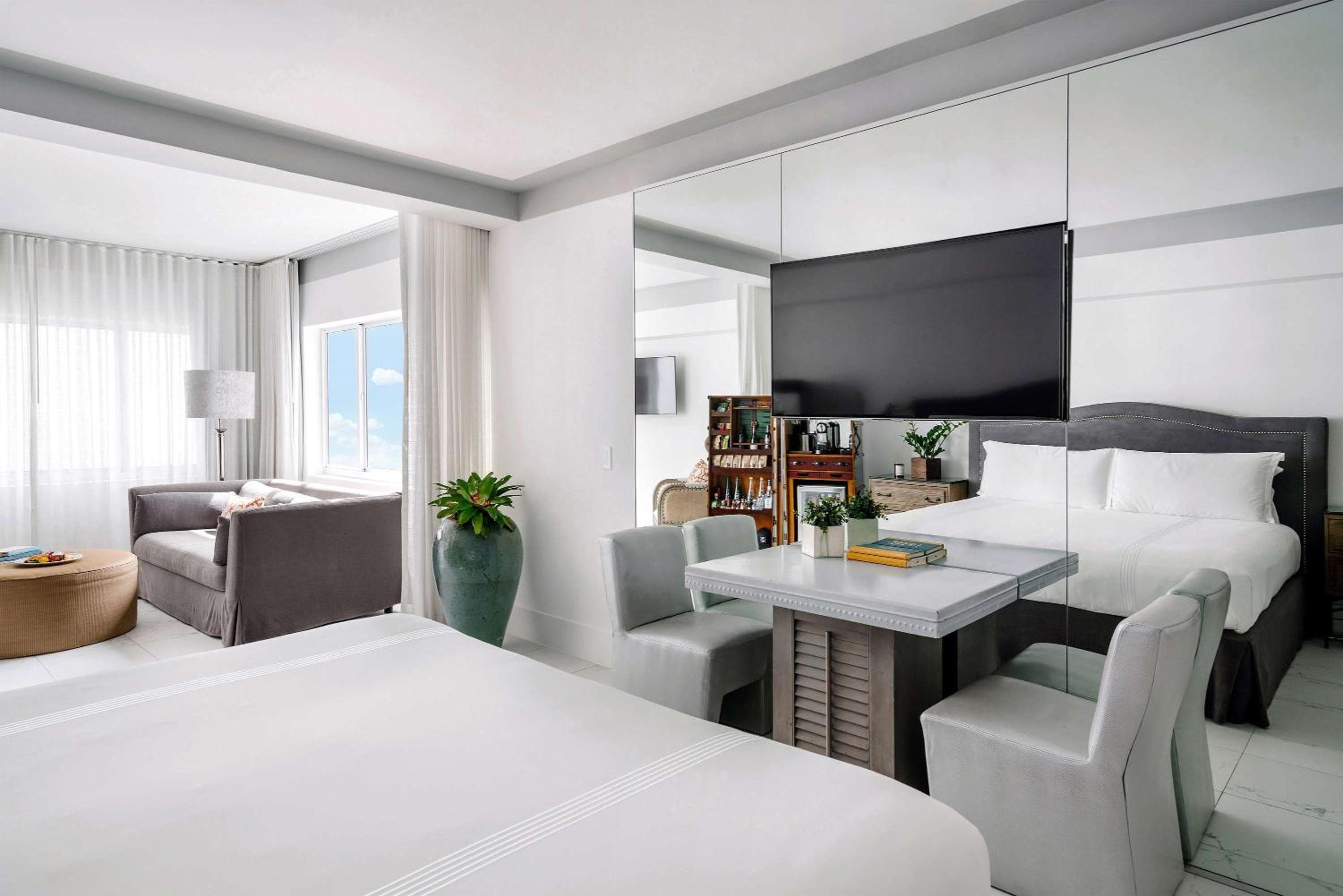 King Studio Suite room photo