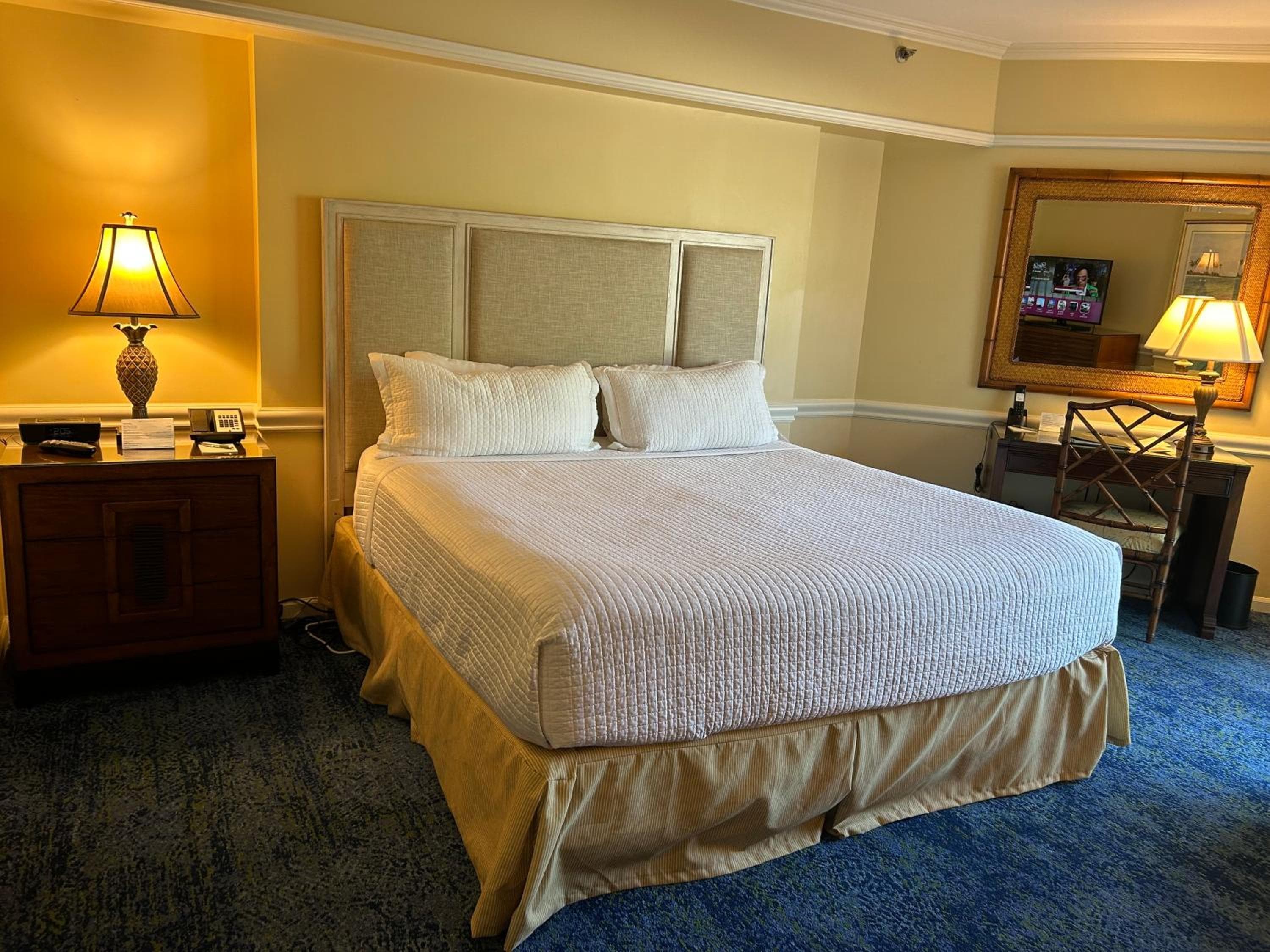 King Room with Balcony room photo