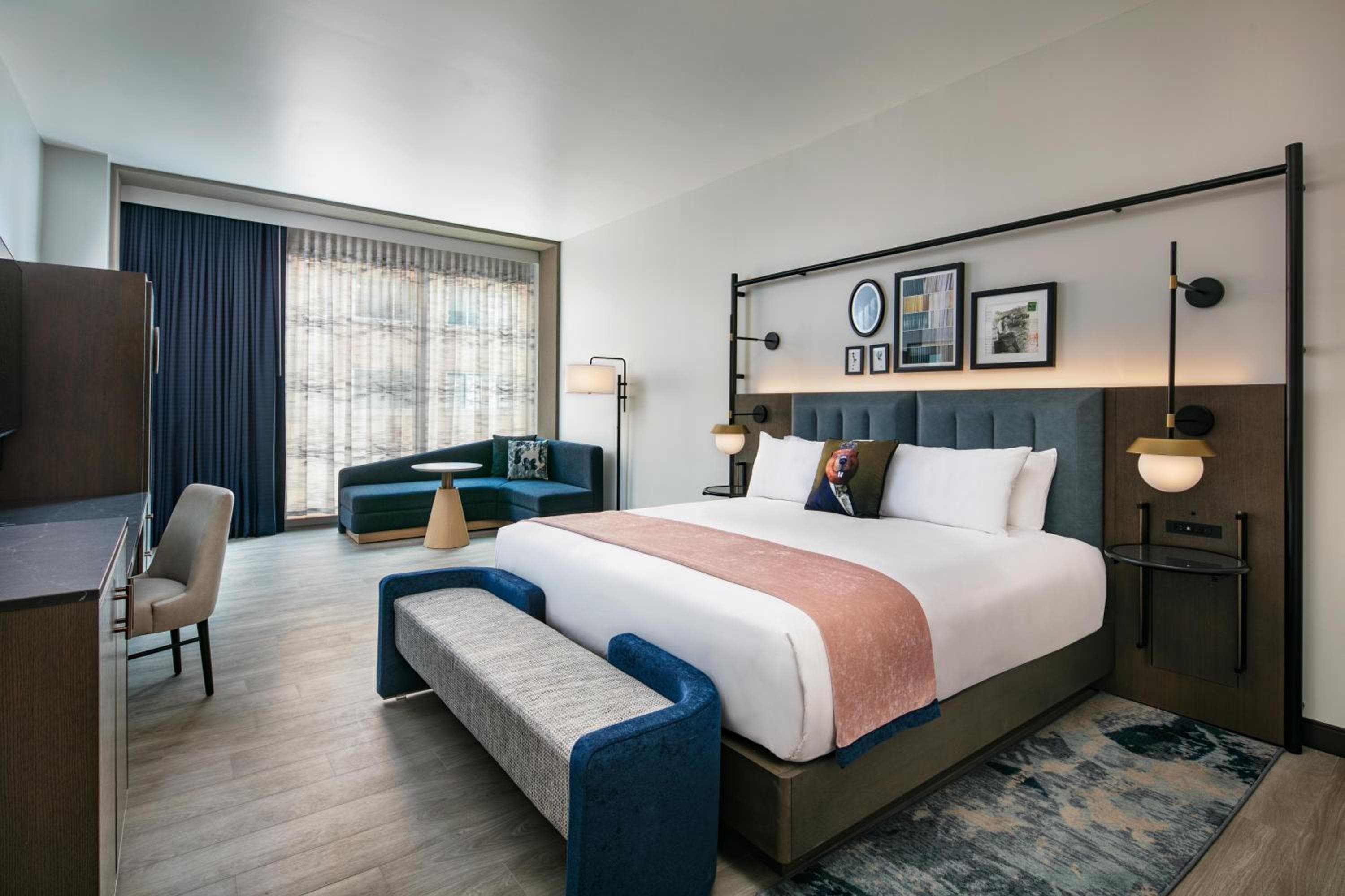 Standard King room photo
