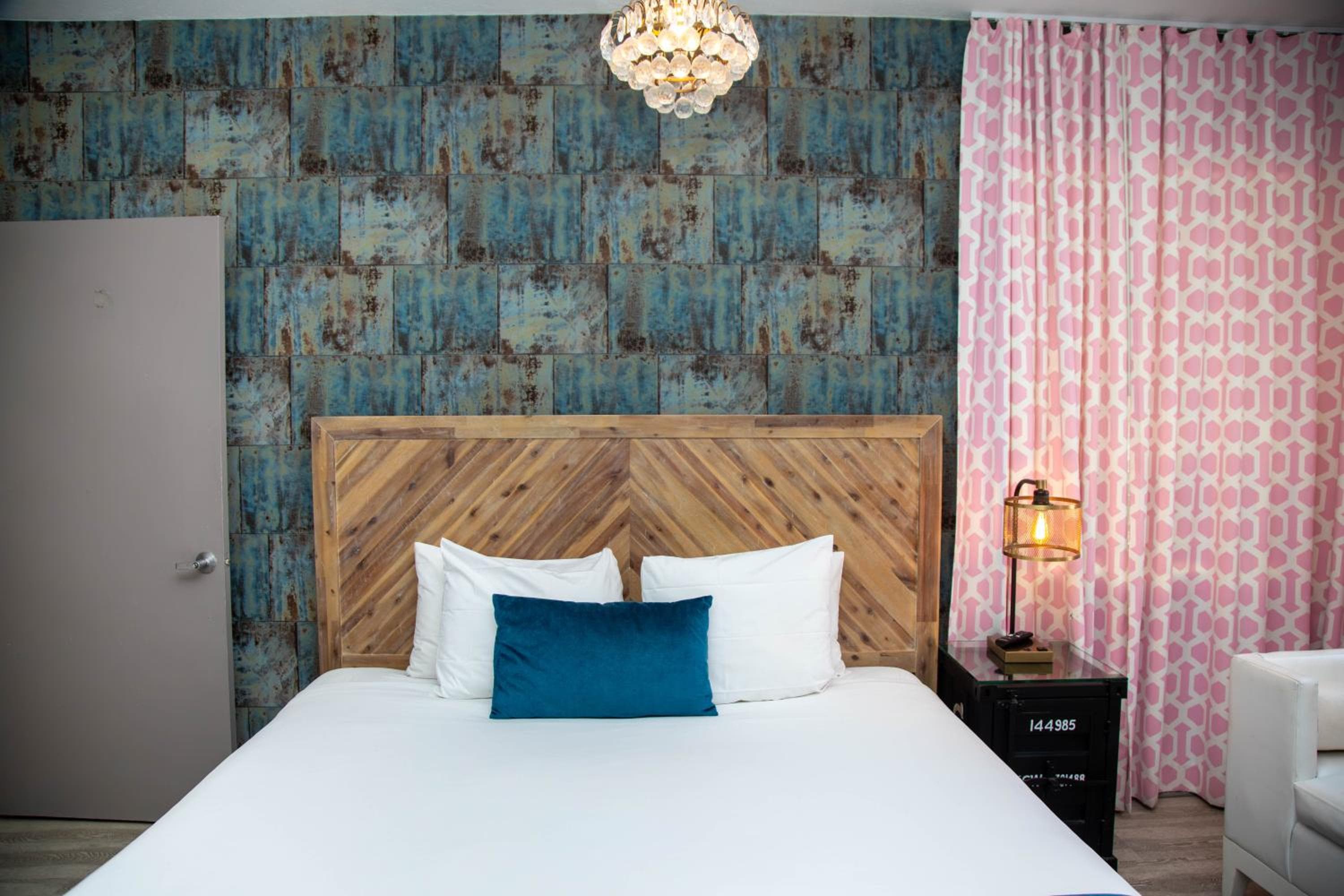 Standard King Room room photo