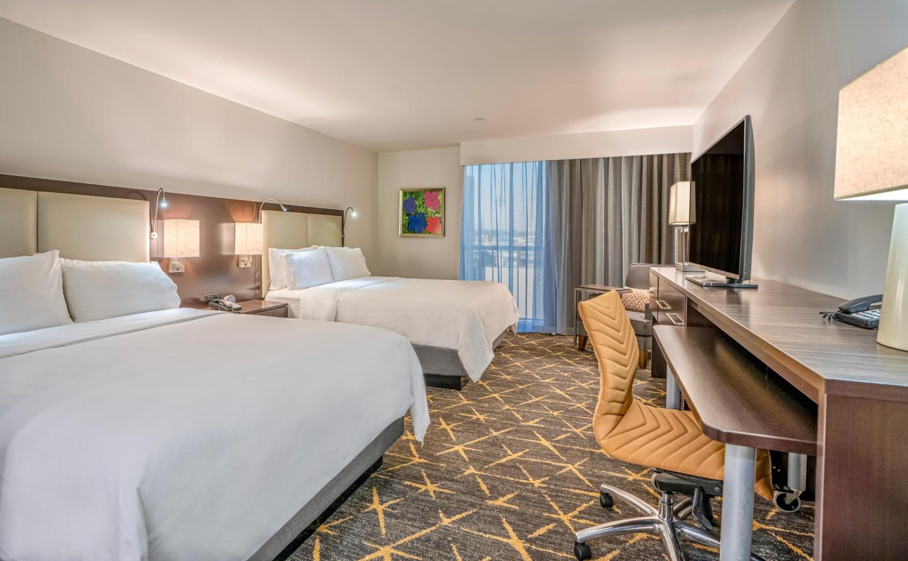 2 Queen Standard Room City View room photo