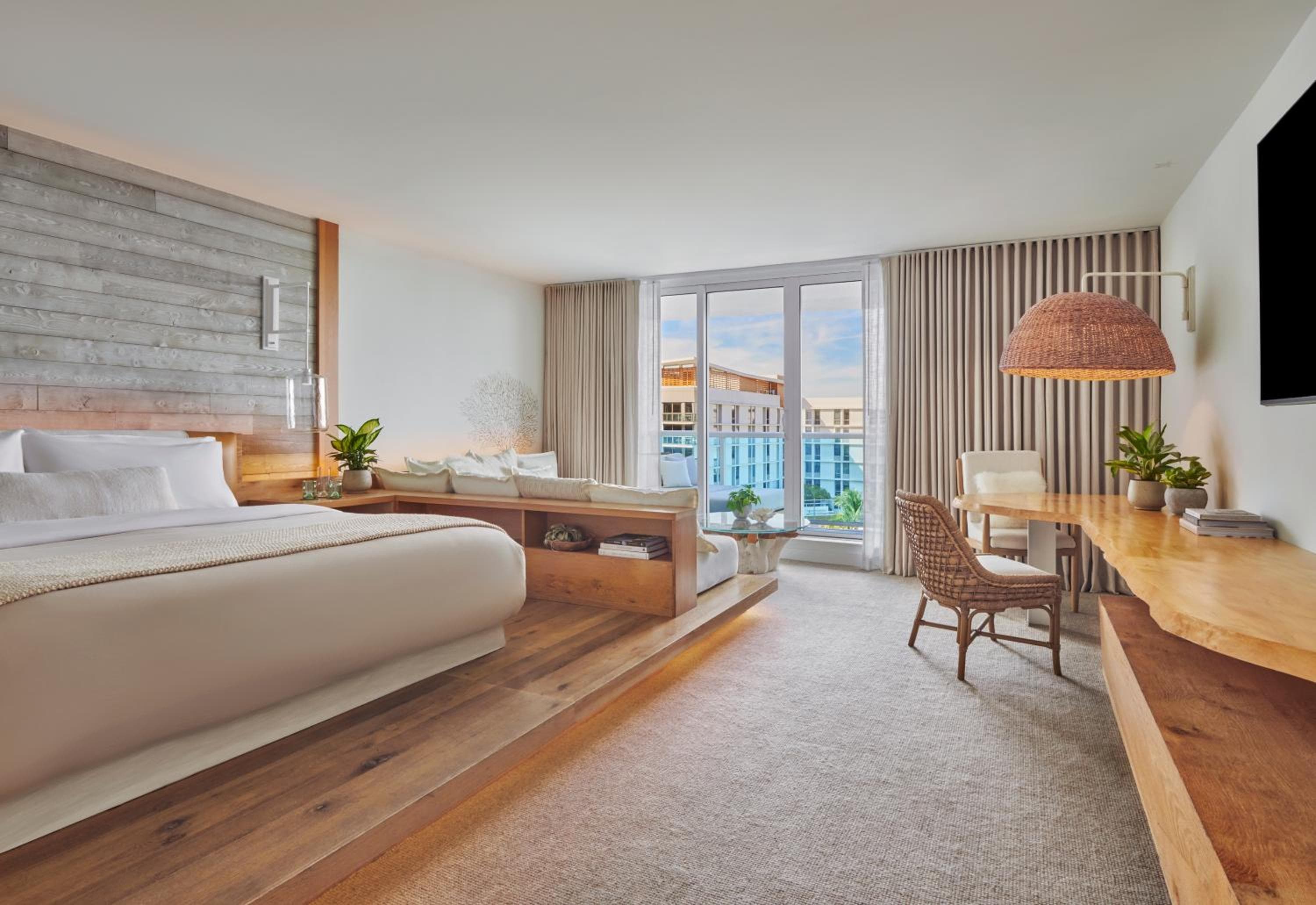 Junior Suite with Balcony room photo