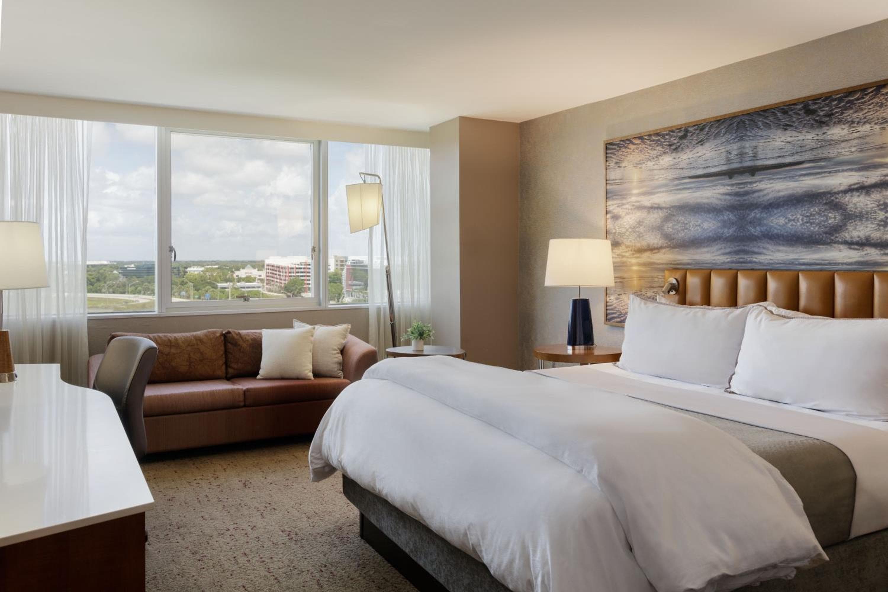 Traditional, Guest room, 1 King room photo