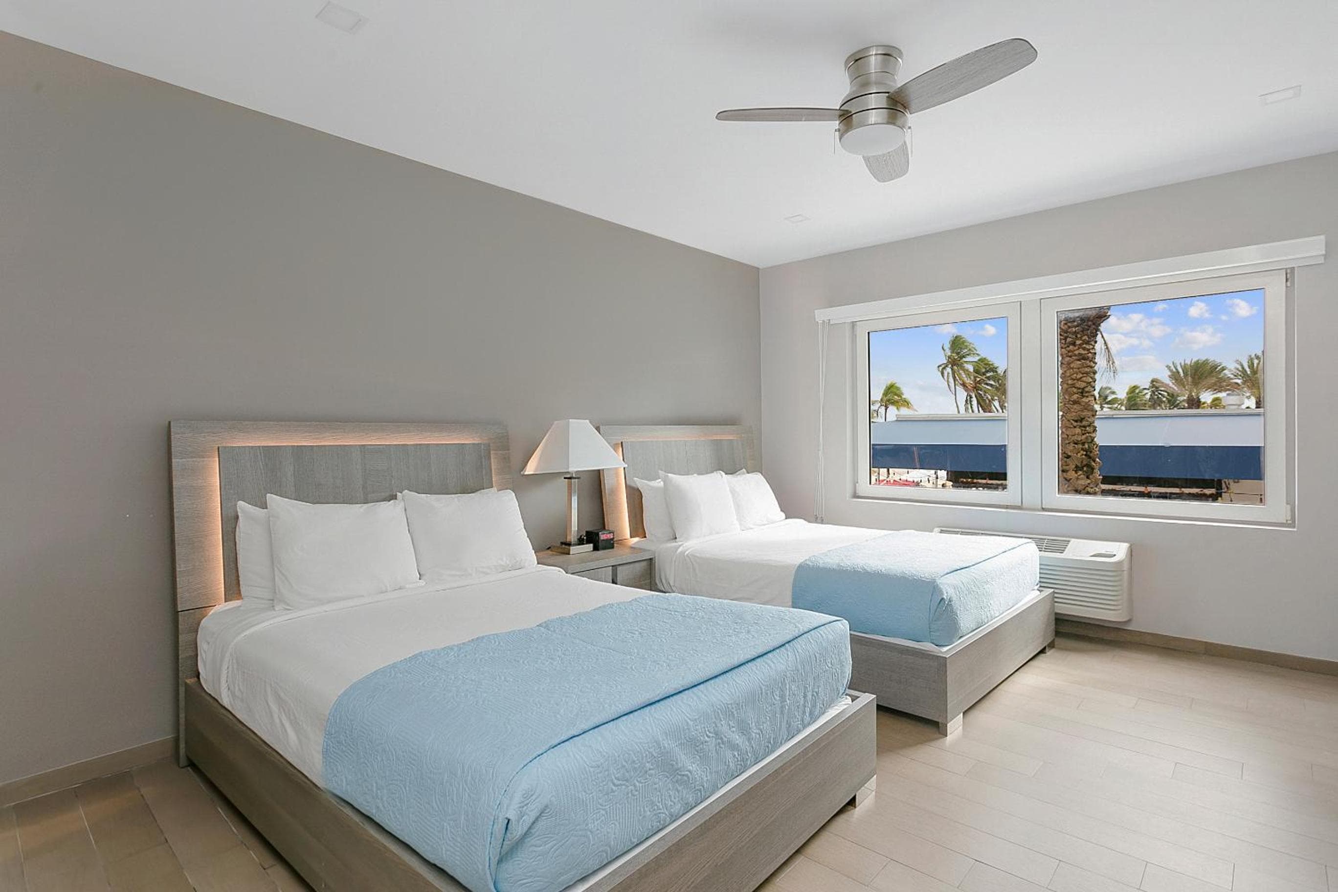 Partial Ocean View Room with Two Double Beds room photo