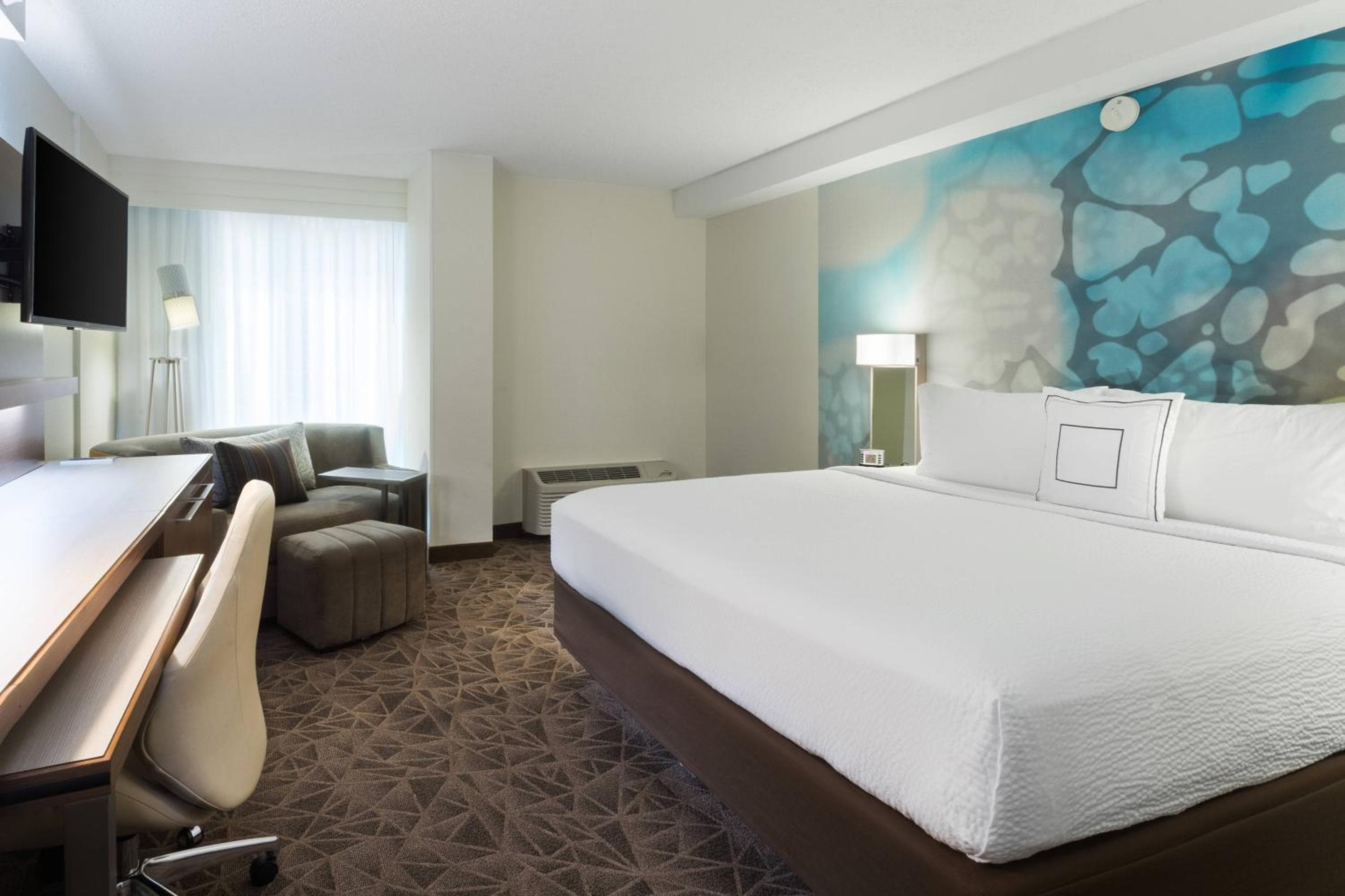 King Room with Sofa Bed room photo