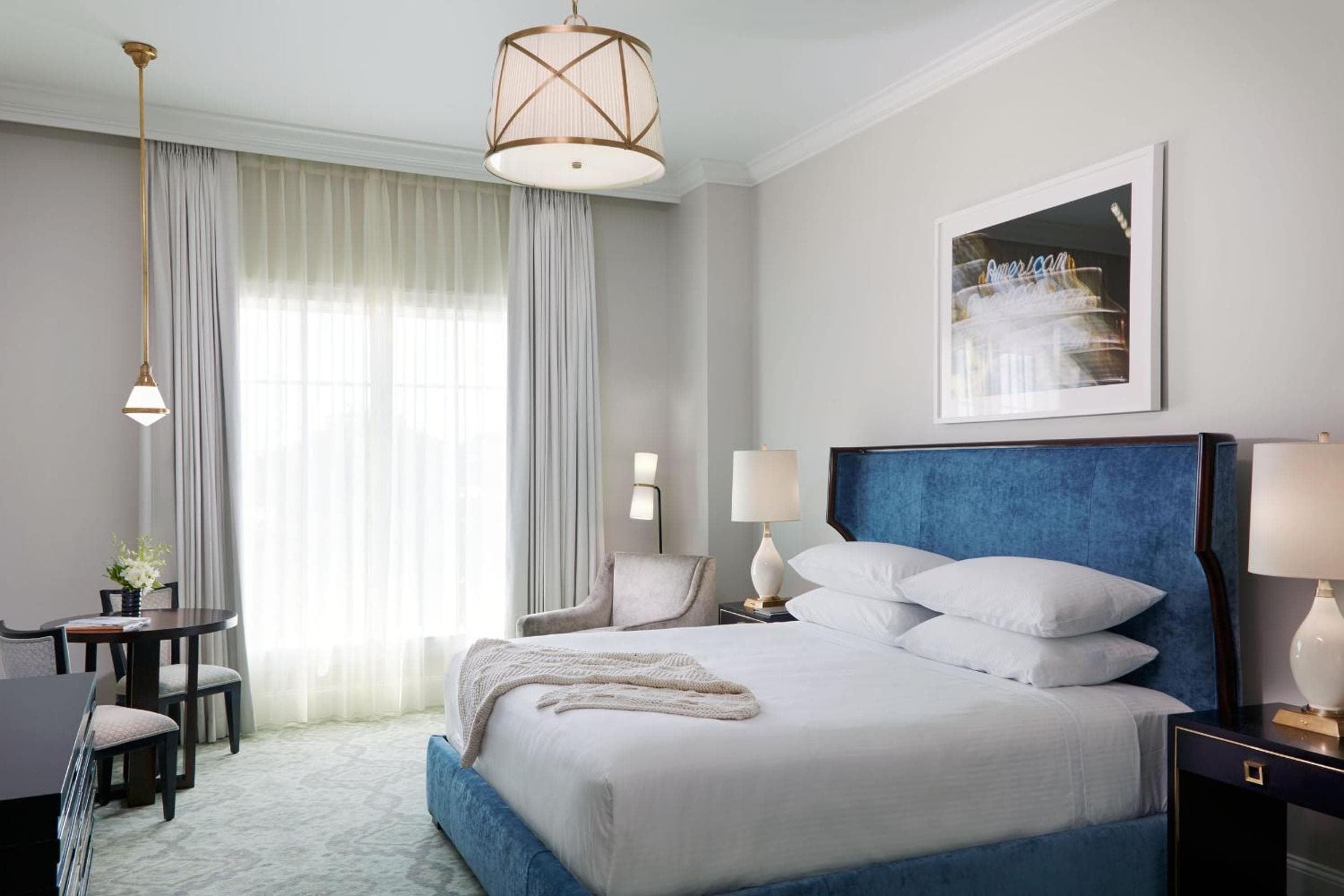 Deluxe King Room with Courtyard room photo