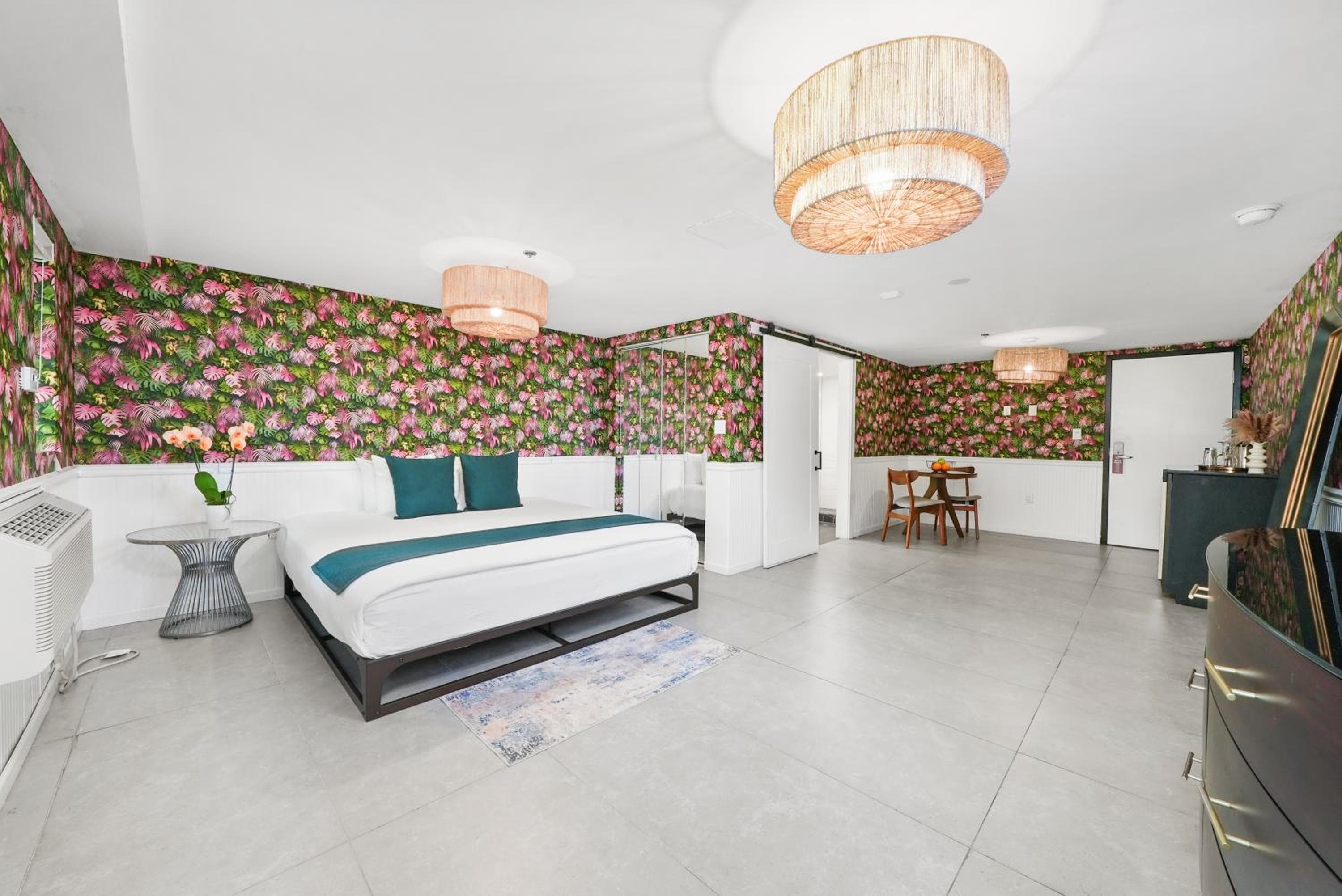 Superior Queen Room room photo