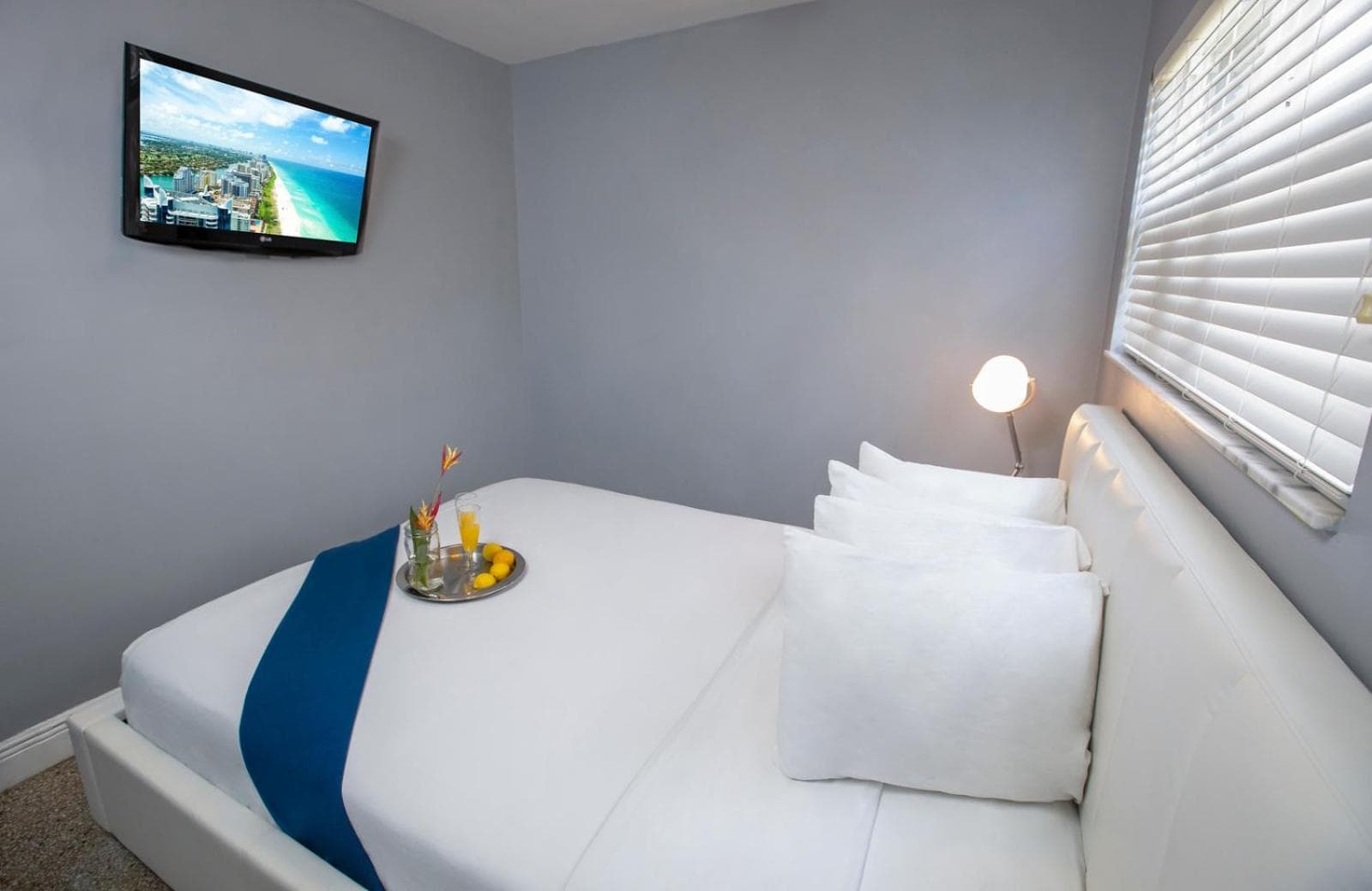 Two Bedroom Queen Studio Suite room photo