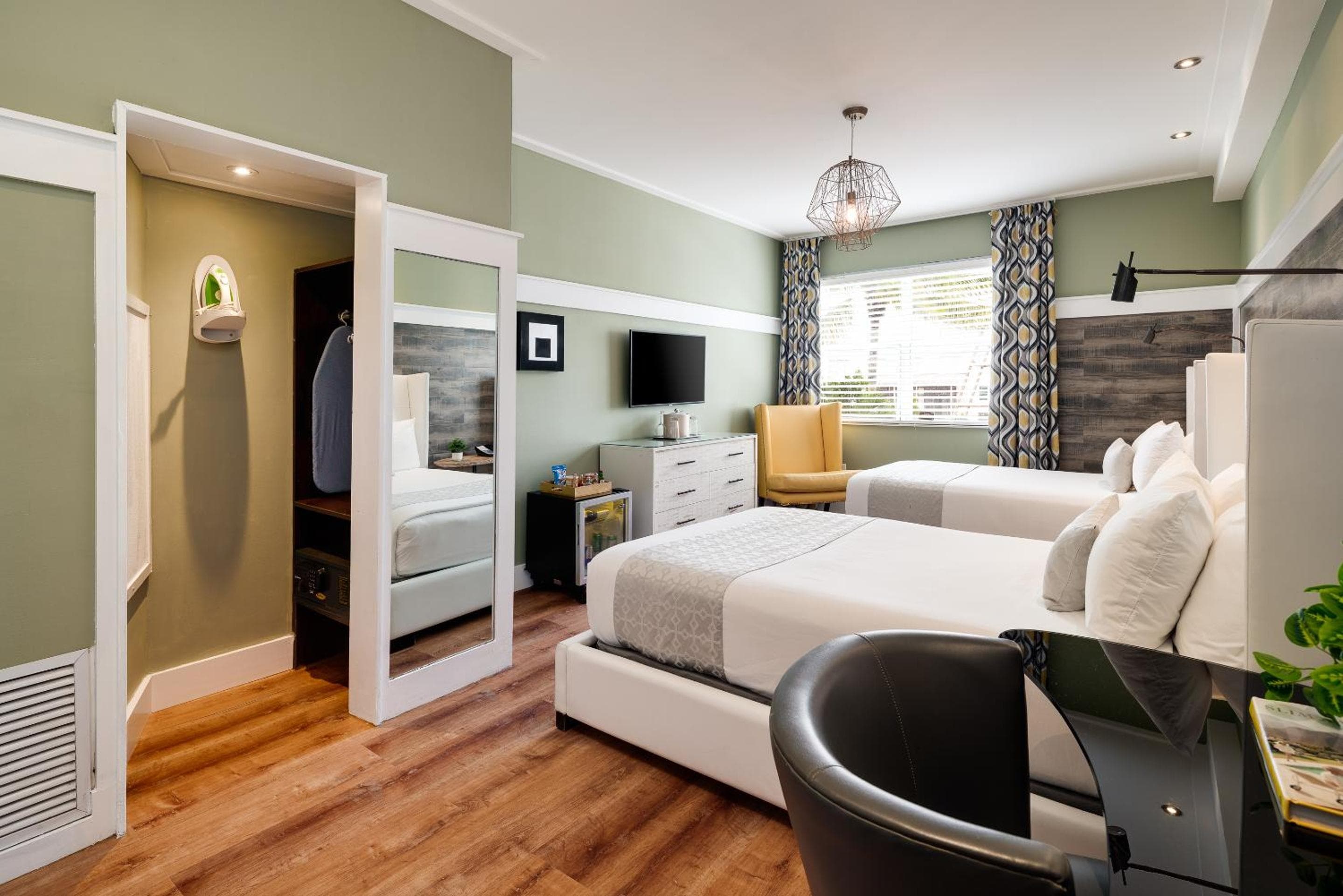 Double Bedroom City View room photo